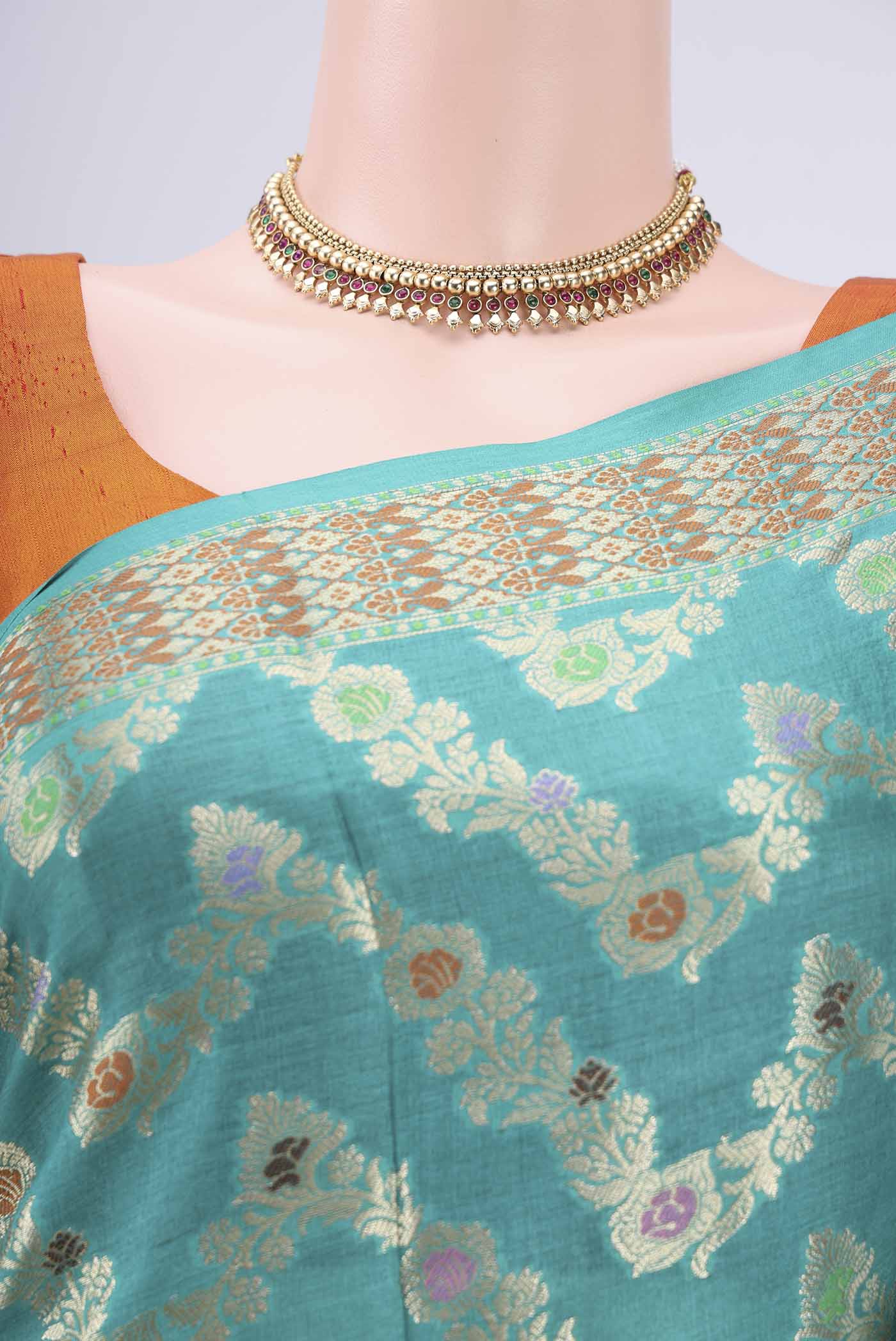 Border image of Sea Green Banarasi Tussar Silk Saree with Zari Brocade on the body and Zari And Thread Border. 