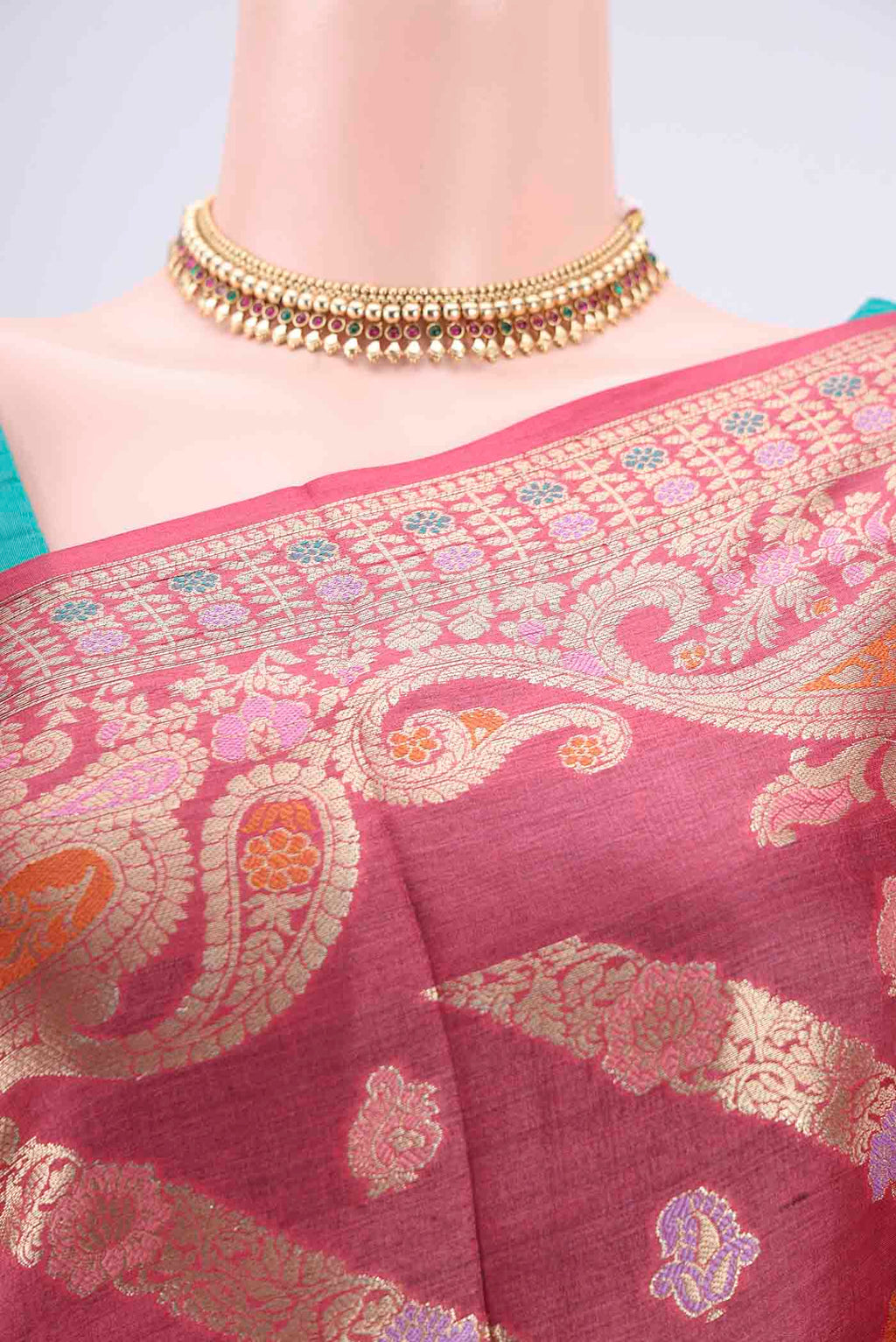 Border image of Pink Banarasi Tussar Silk Saree with Zari Brocade on the body and Zari And Thread Border. 