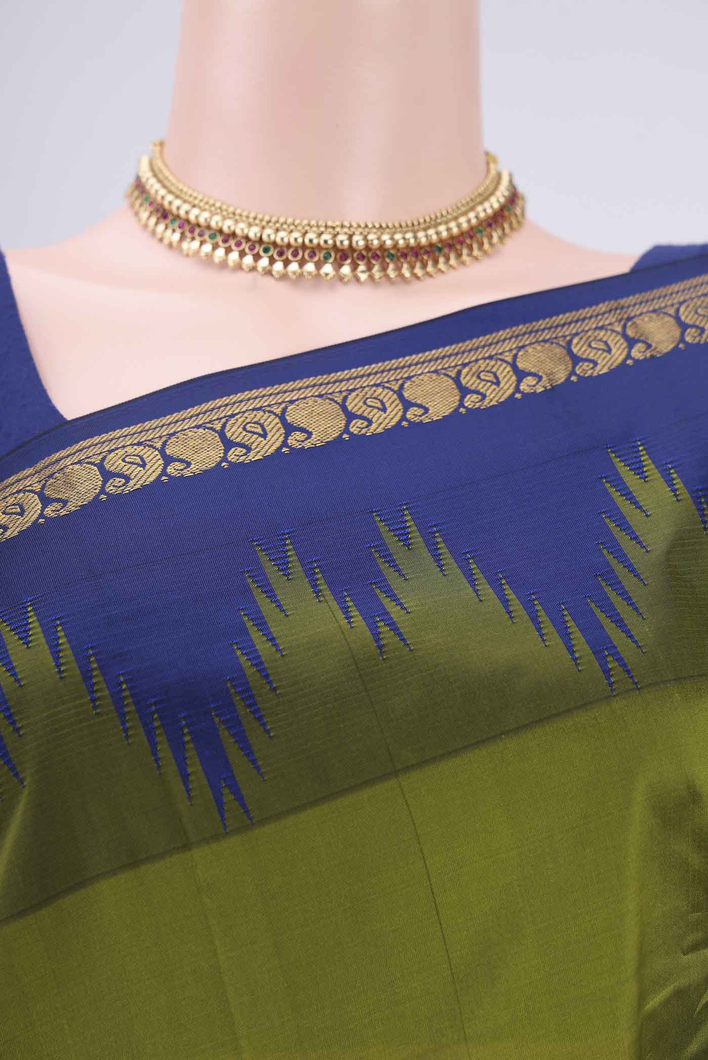 Border image of Mehandi Green Bangalore Silk Saree with Plain Body and Temple Border. 