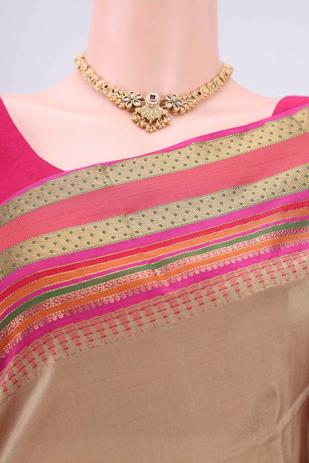 Border image of Dark Beige Bangalore Silk - kadyal Saree with Plain Body and Zari Border. 