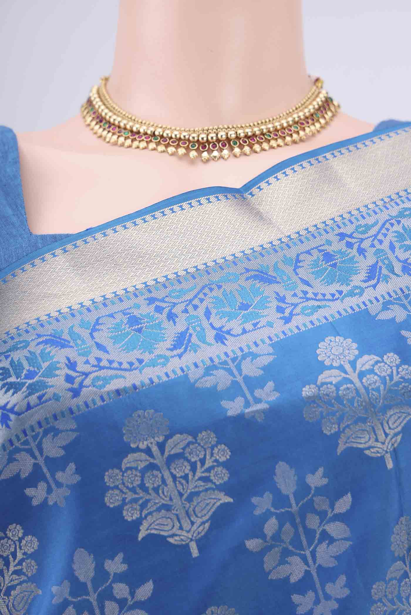 Border image of Orange with Pink Dual Tone Soft Silk Saree with Zari Brocade on the body and Zari Border. 