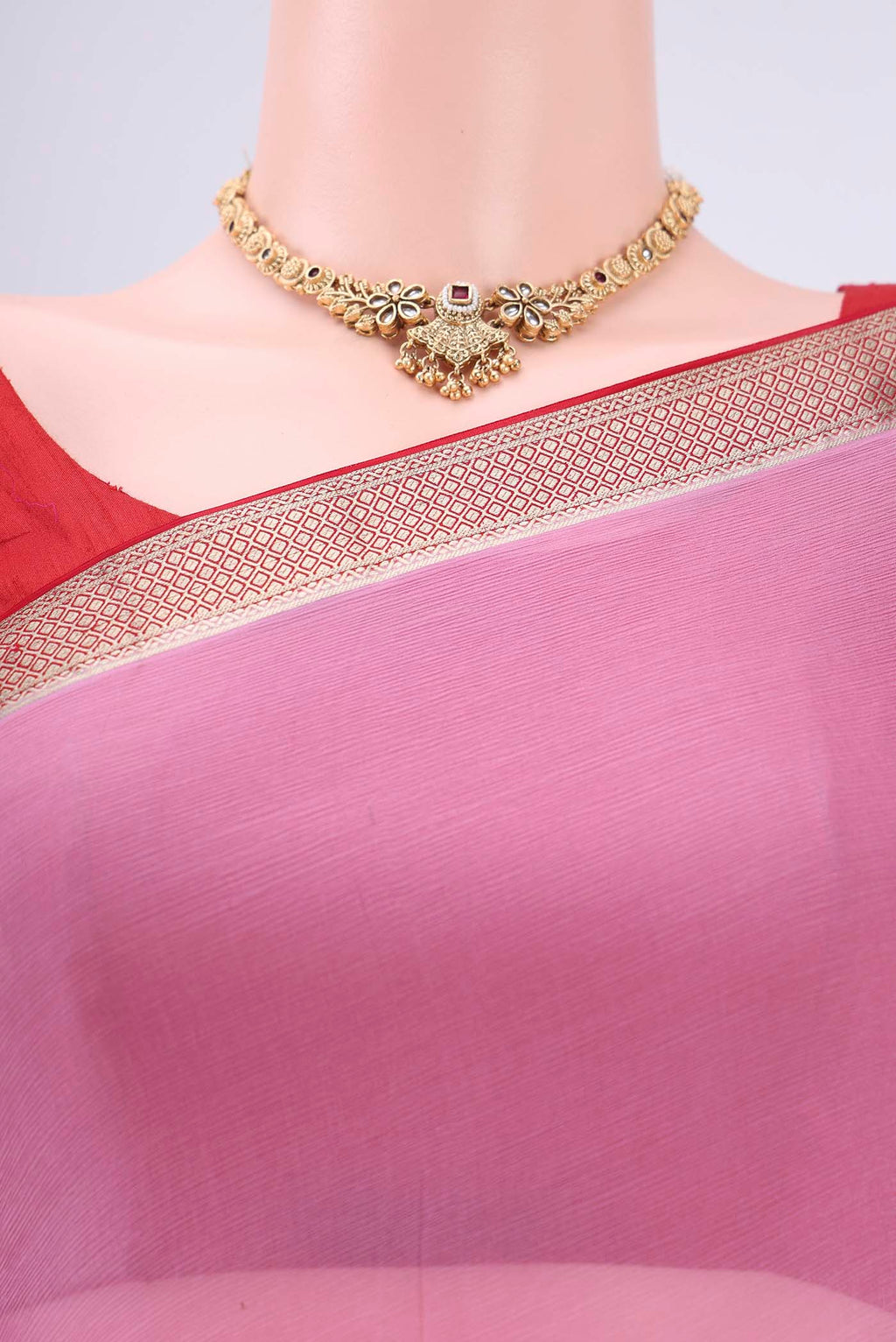 Border image of Pink Dual Tone Mysore Chiffon Saree with Plain Body and Zari Border. 