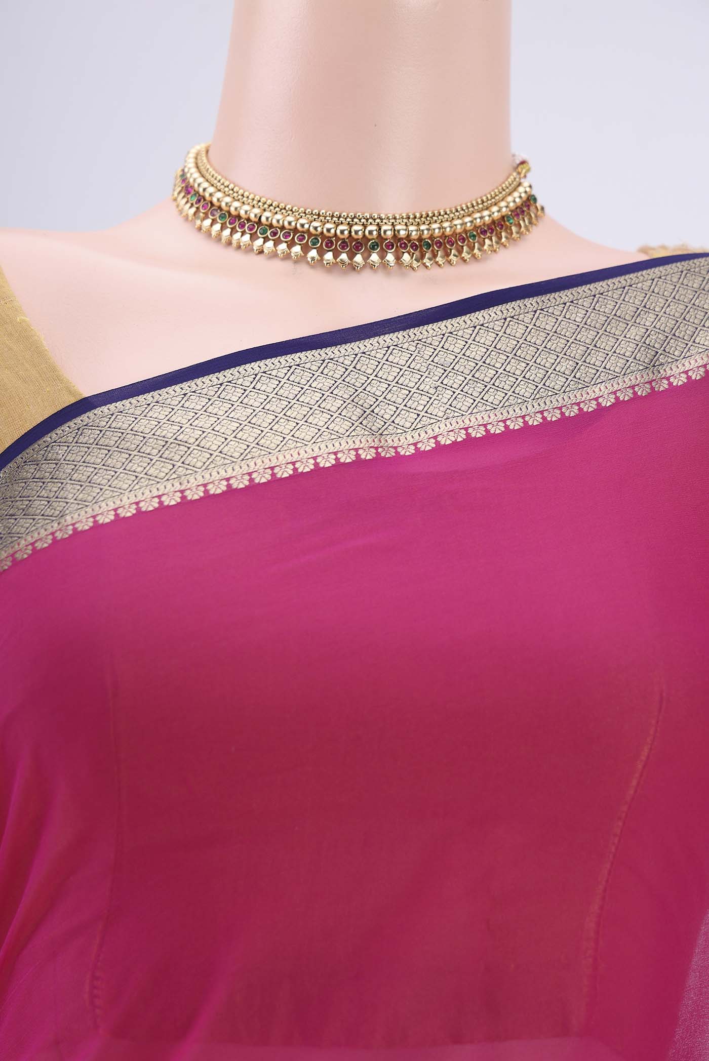 Border image of Pink Dual Tone Mysore Georgette Saree with Plain Body and Zari Border. 