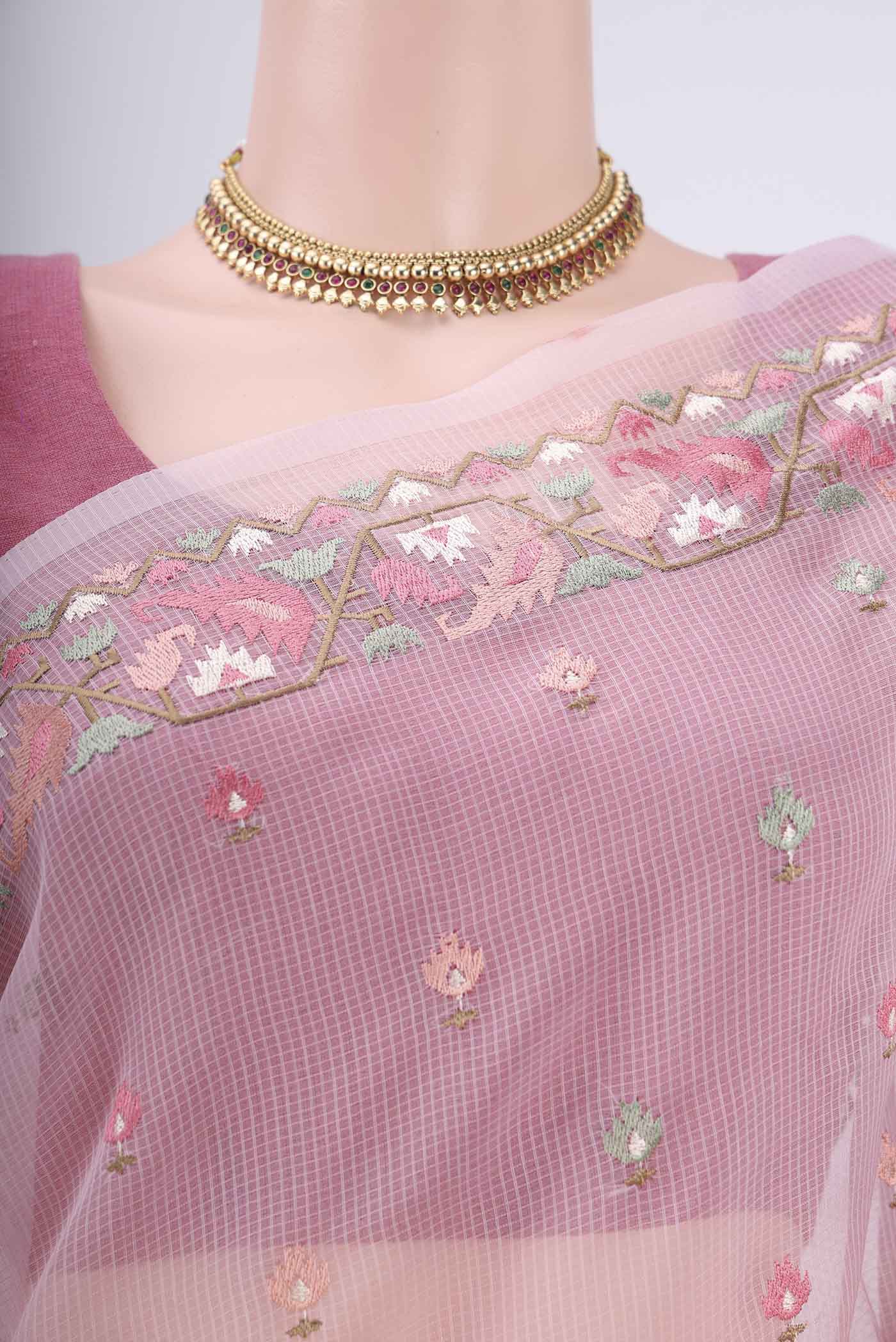 Border image of Pink Kota Cotton Saree with Embroidery on the body and Thread Border. 