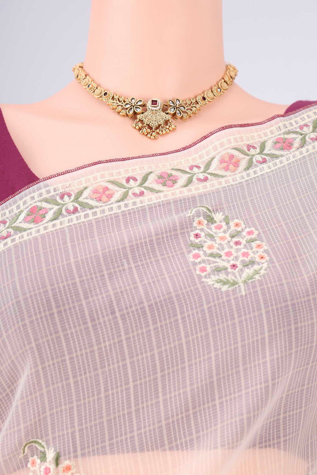 Border image of Off White Dual Tone Blended Kota Cotton Saree with Embroidery on the body and Thread Border. 