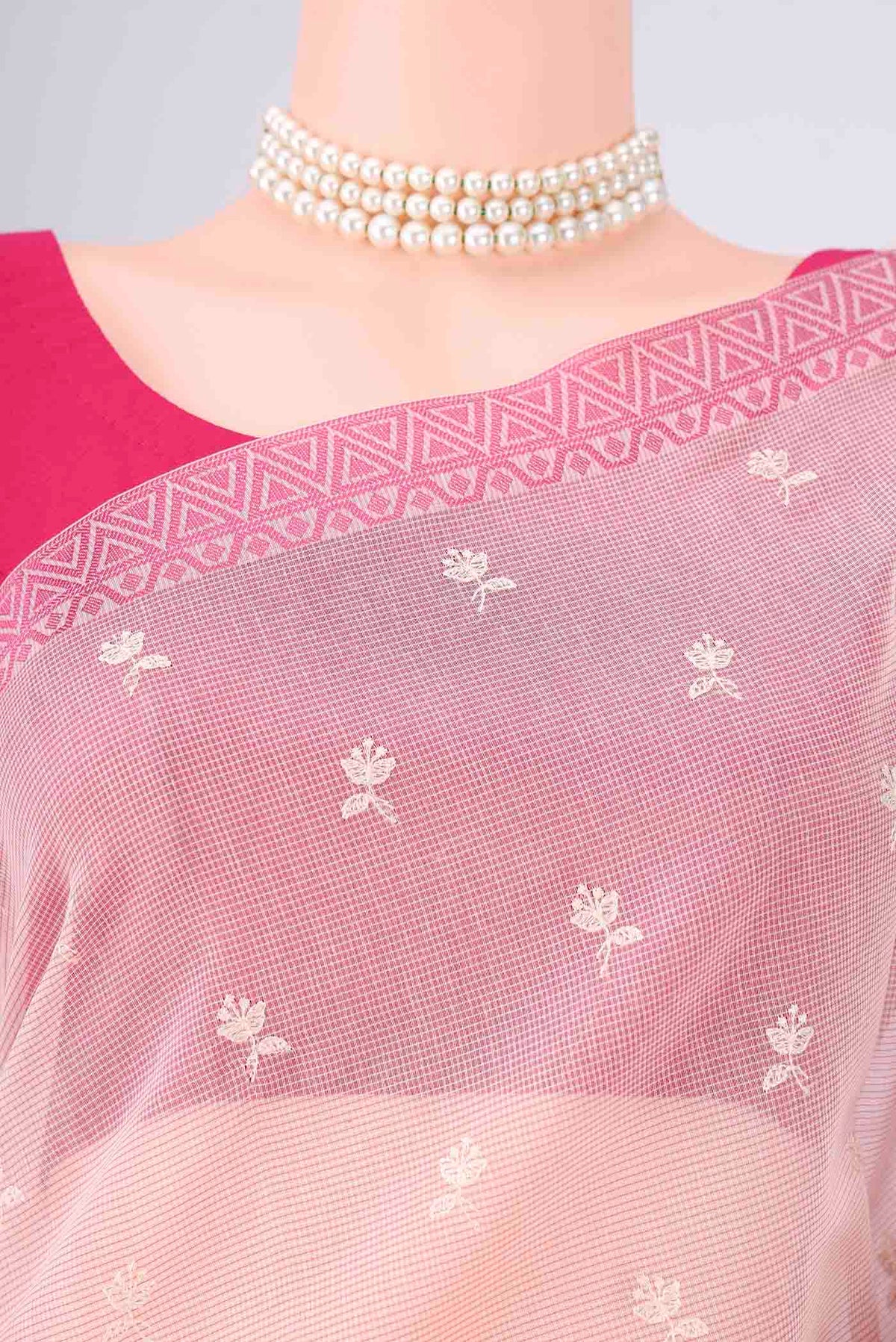 Border image of Pink Blended Kota Cotton Saree with Embroidery on the body and Thread Border. 