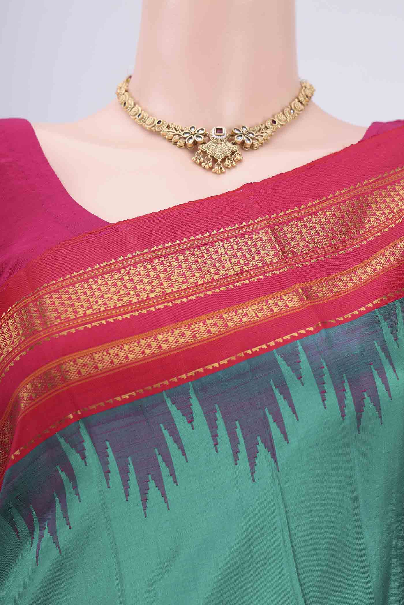 Border image of Sea Green Bangalore Silk Saree with Plain Body and Temple Border. 