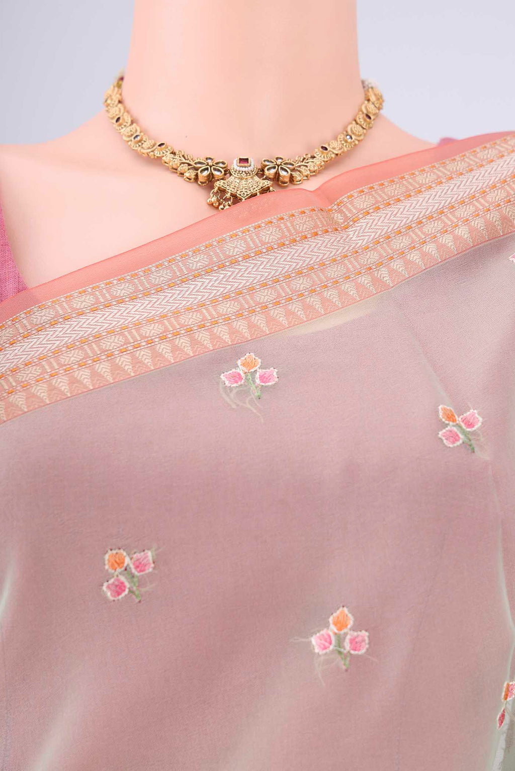 Border image of Mint Green Blended Kota Cotton Saree with Embroidery on the body and Zari Border. 