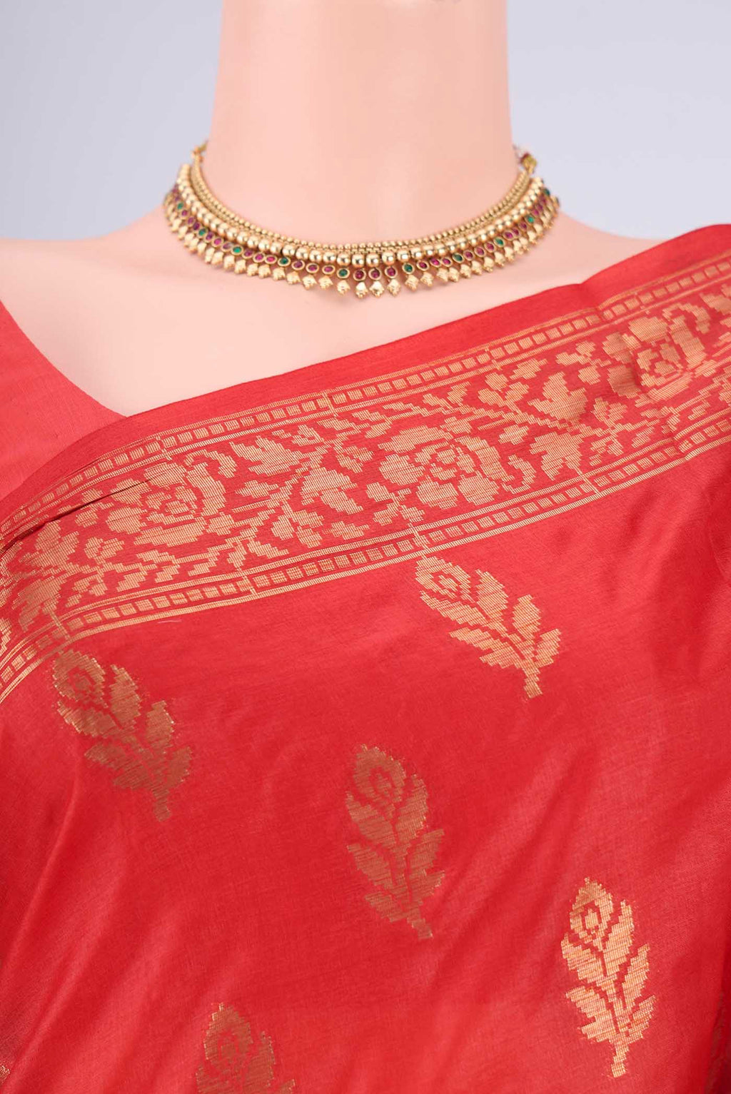 Border image of Imperial Red Banarasi Tussar Silk Saree with Zari Butta on the body and Zari Border. 