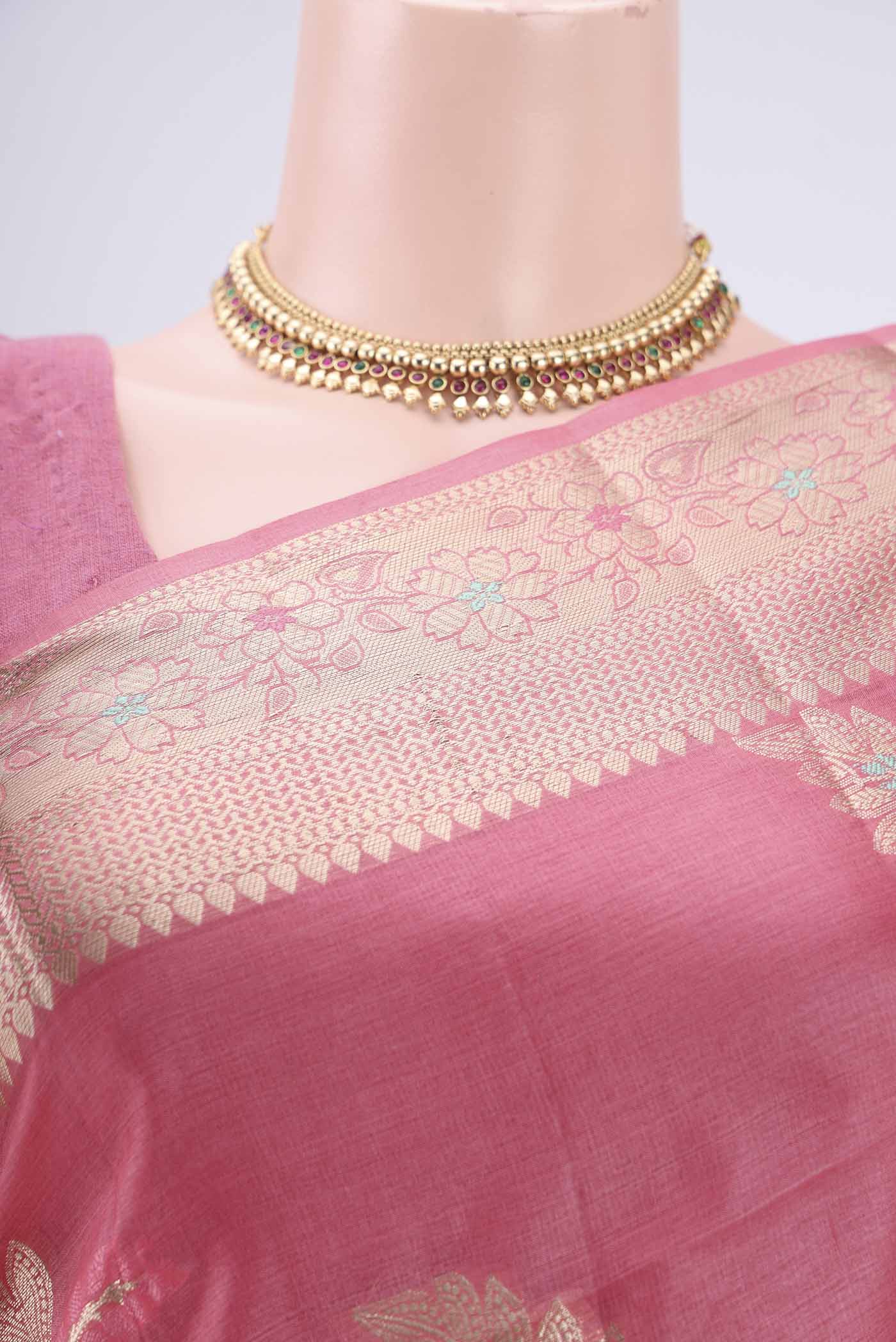 Border image of Pink Banarasi Raw Silk Saree with Zari And Thread Butta on the body and Zari And Thread Border. 