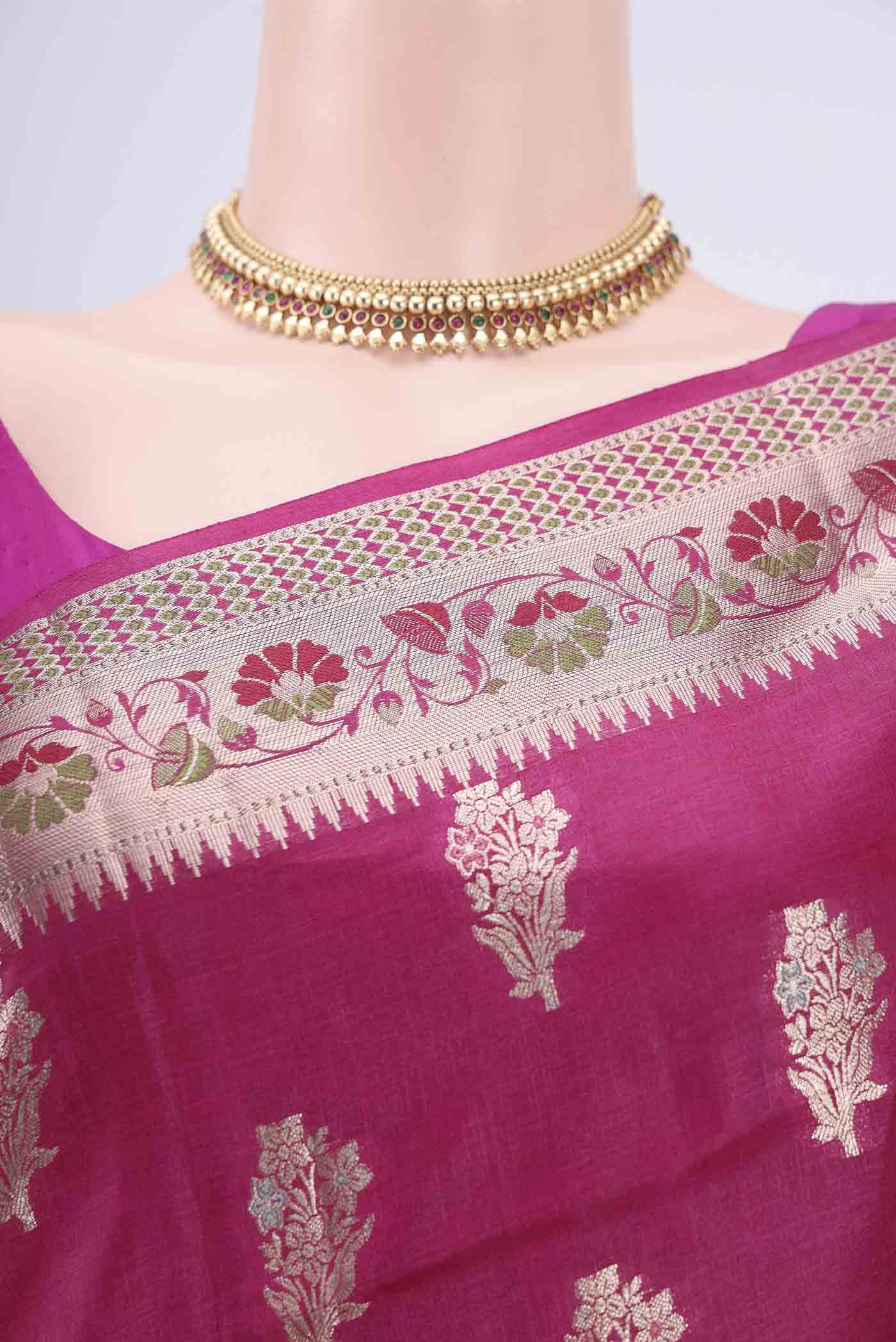 Border image of Rani Pink Banarasi Raw Silk Saree with Zari And Thread Butta on the body and Zari And Thread Border. 