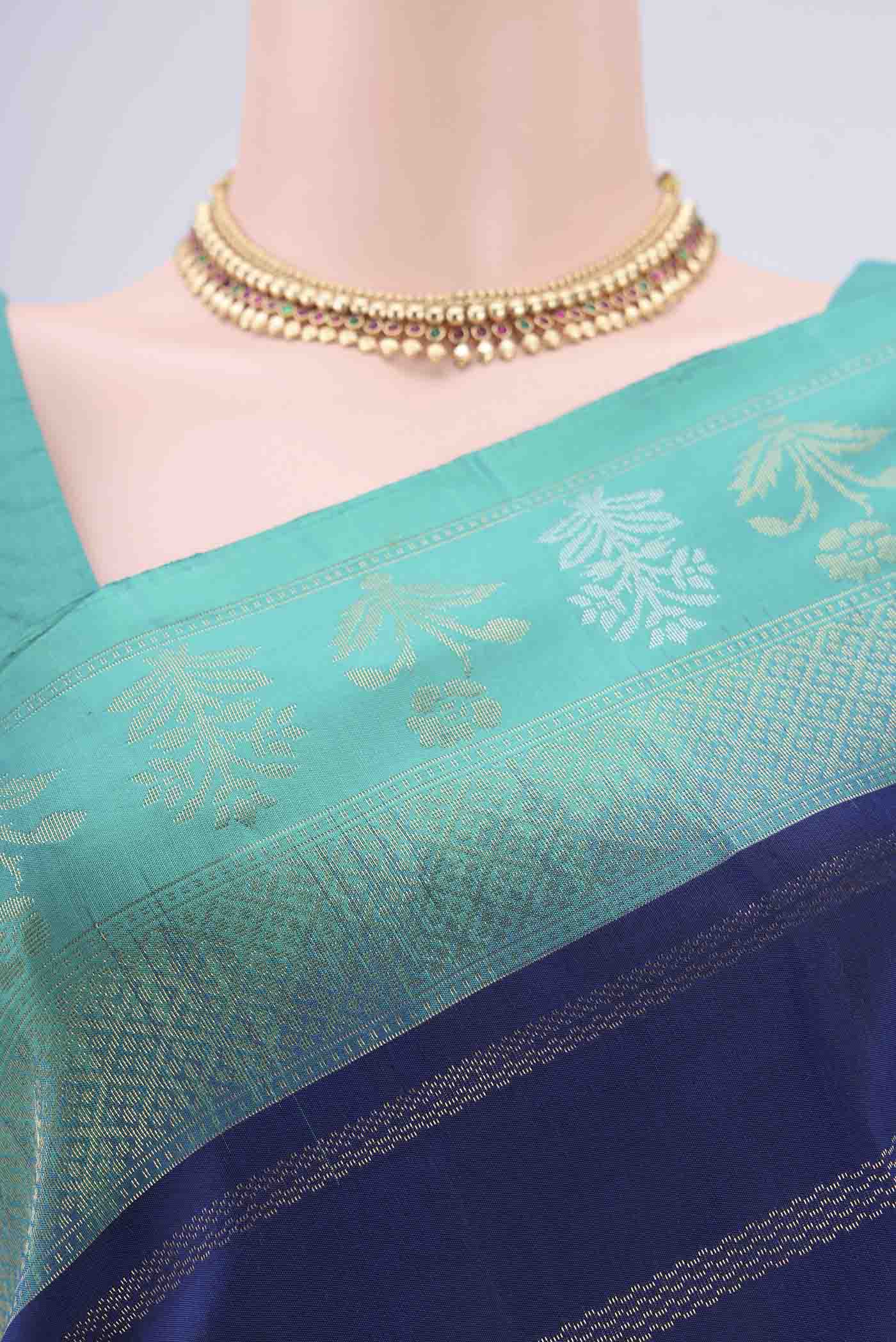 Border image of Navy Blue Soft Silk Saree with Stripes on the body and Zari Border. 