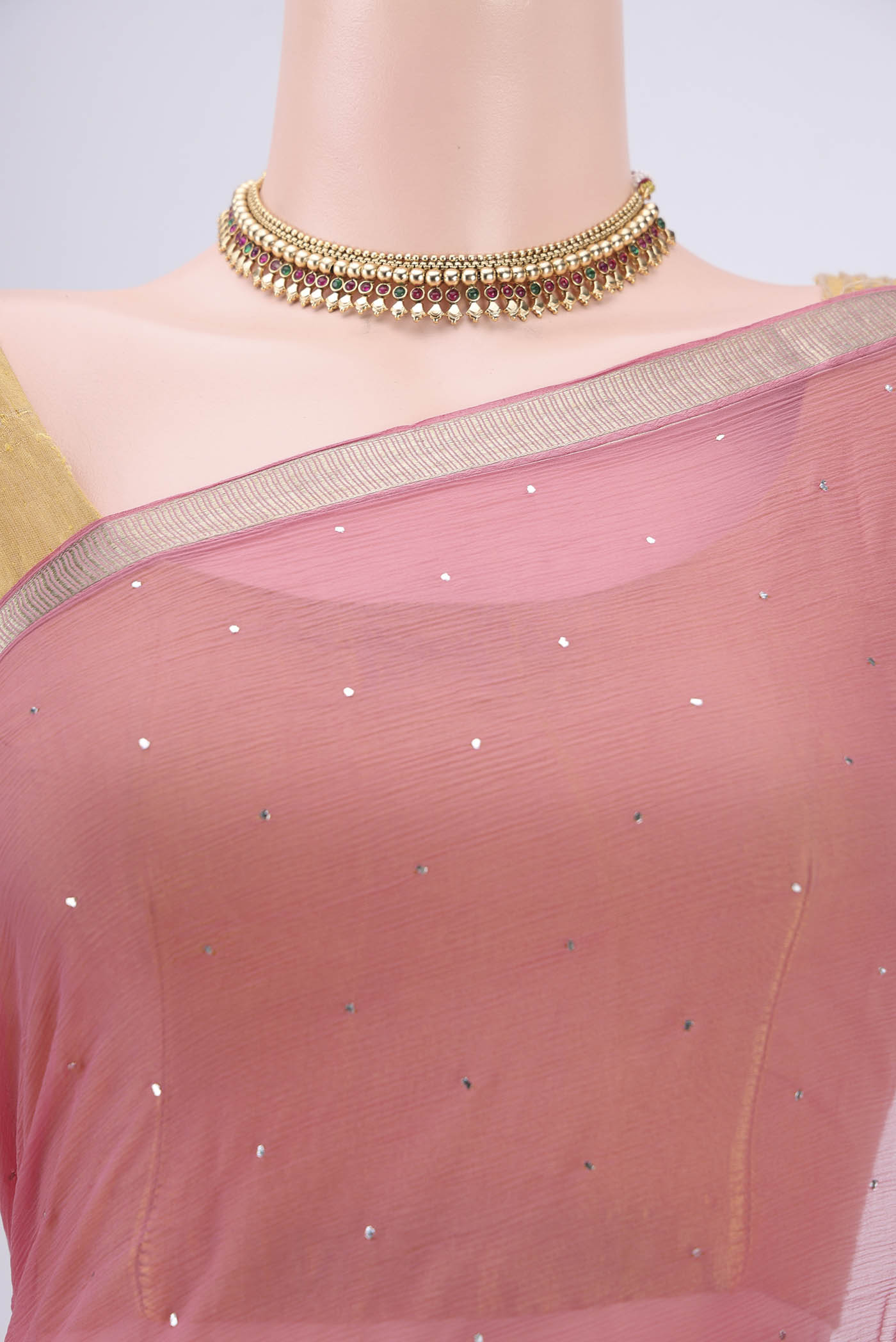 Border image of Pink Dual Tone Mysore Chiffon Saree with Embroidery on the body and Zari Border. 