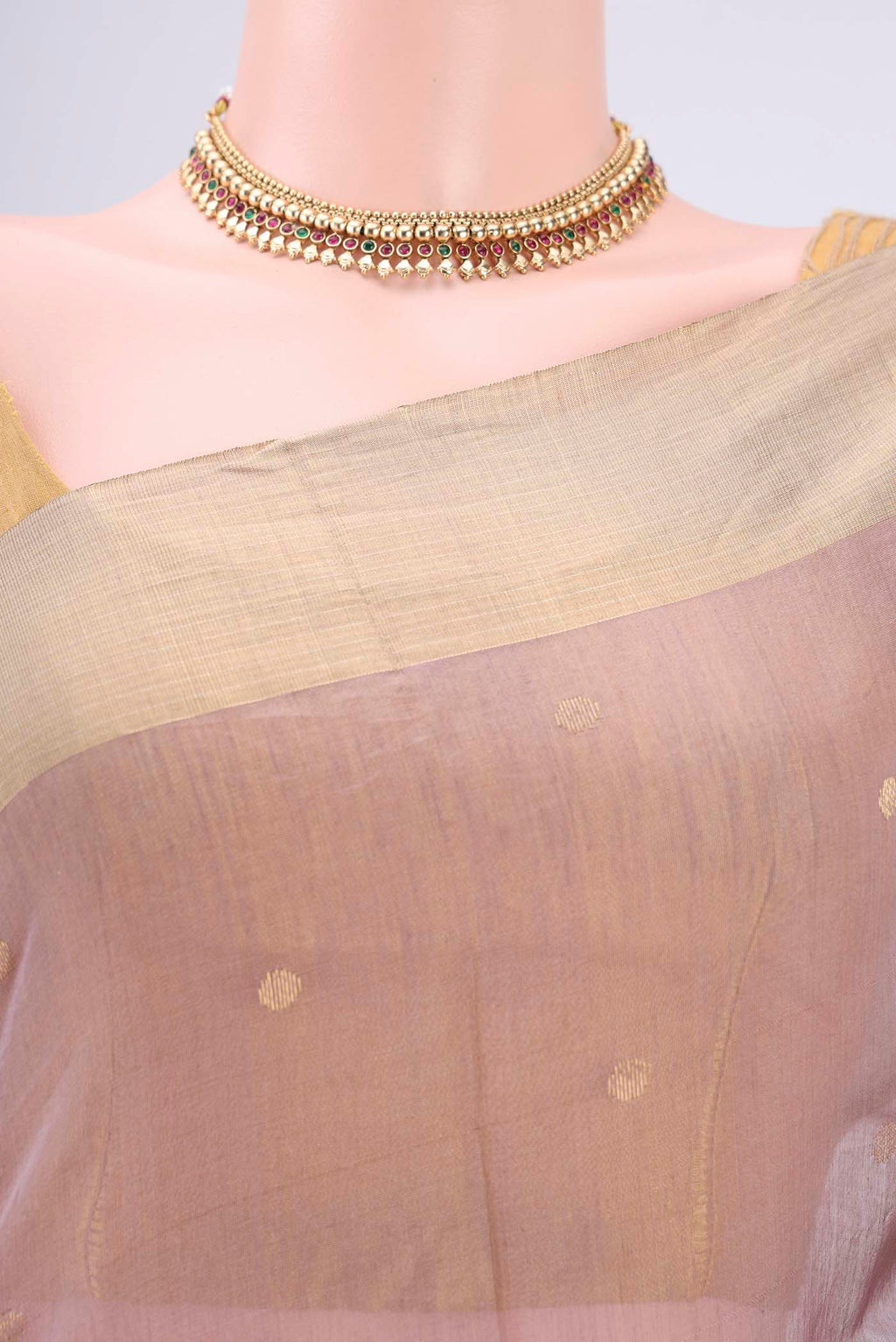 Border image of Mauve Chanderi Silk Cotton Saree with Zari Butta on the body and Zari Border. 