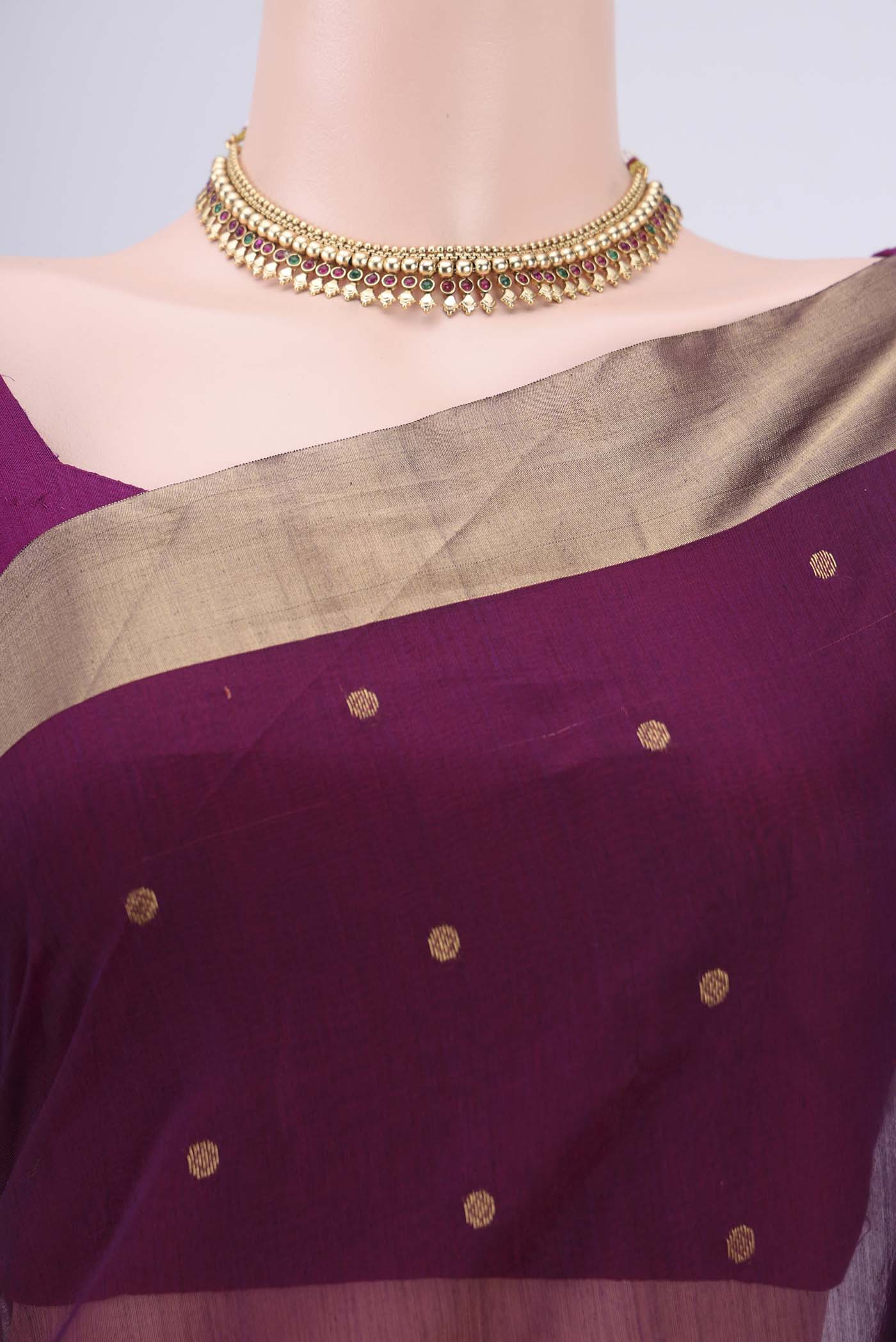 Border image of Magenta Chanderi Silk Cotton Saree with Zari Butta on the body and Zari Border. 