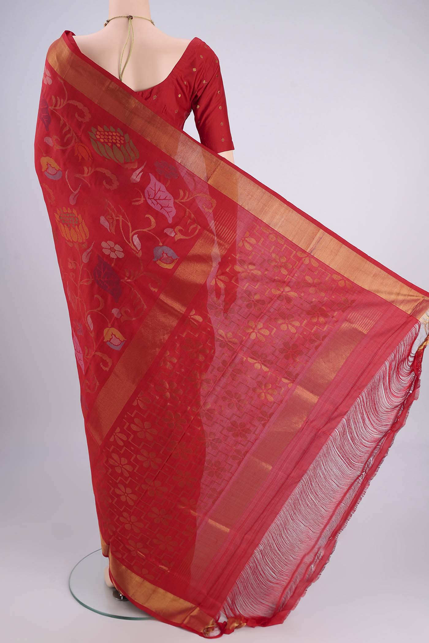 Flat view of Pure Silk Pure Zari Red Uppada Saree with Jamdani on the body and Zari Border. 