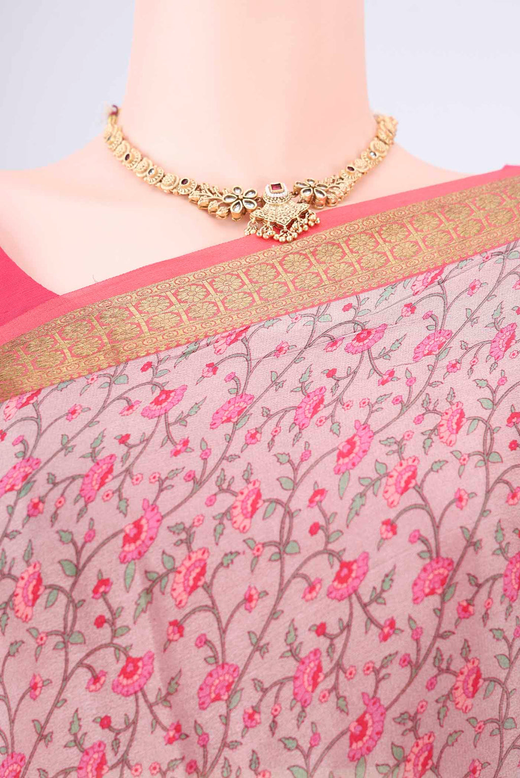 Border image of Grey Mysore Crepe Saree with Printed design on the body and Zari Border. 