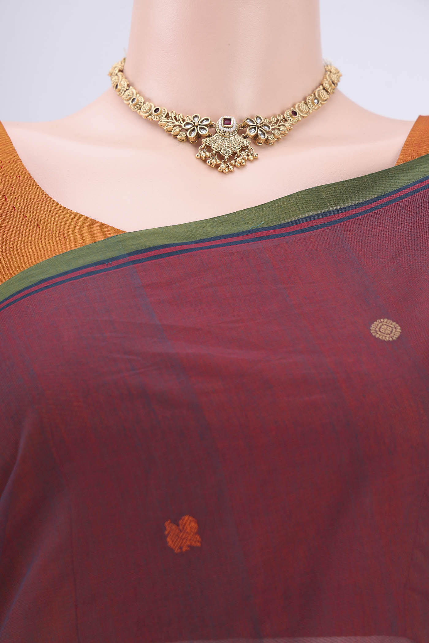 Border image of Brown Coimbatore Cotton Saree with Thread Butta on the body and Thread Border. 