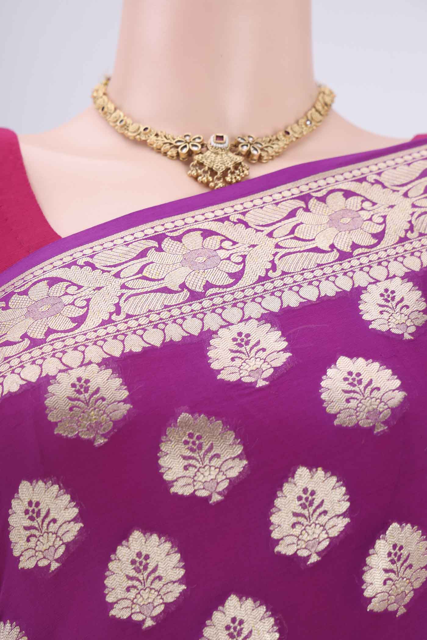 Border image of Pink Dual Tone Banarasi Georgette Saree with Half And Half on the body and Zari Border. 