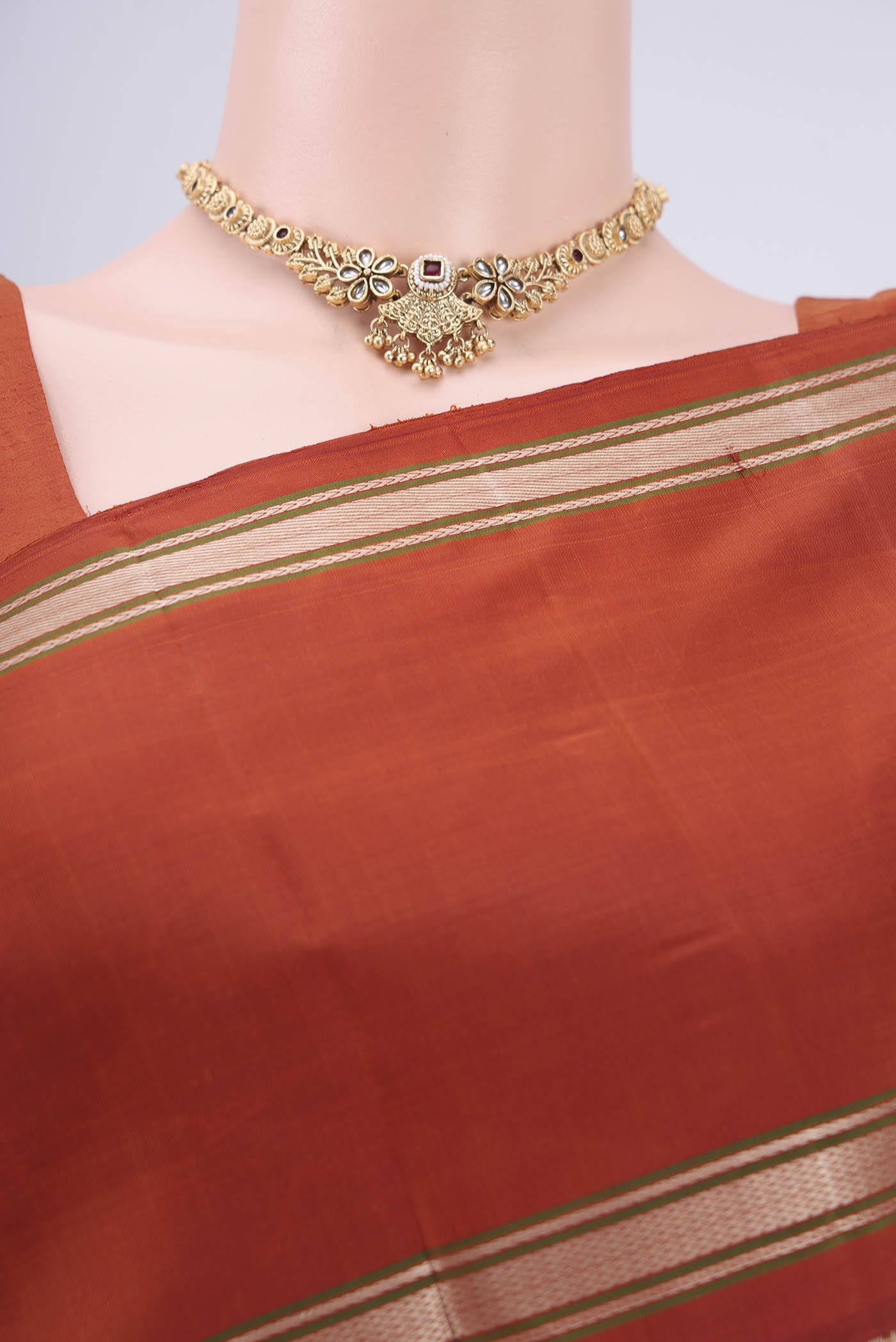 Border image of Cream Dual Tone Kanjivaram Silk Saree with Checked design on the body and Zari Border. 