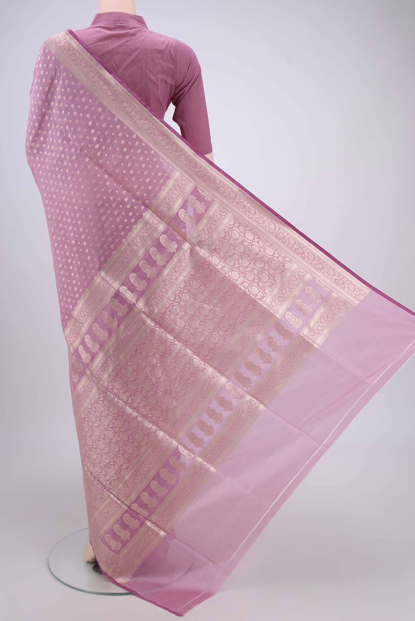 Flat view of Rose pink Dual Tone Banarasi Silk Saree with Zari Butta on the body and Zari Border. 