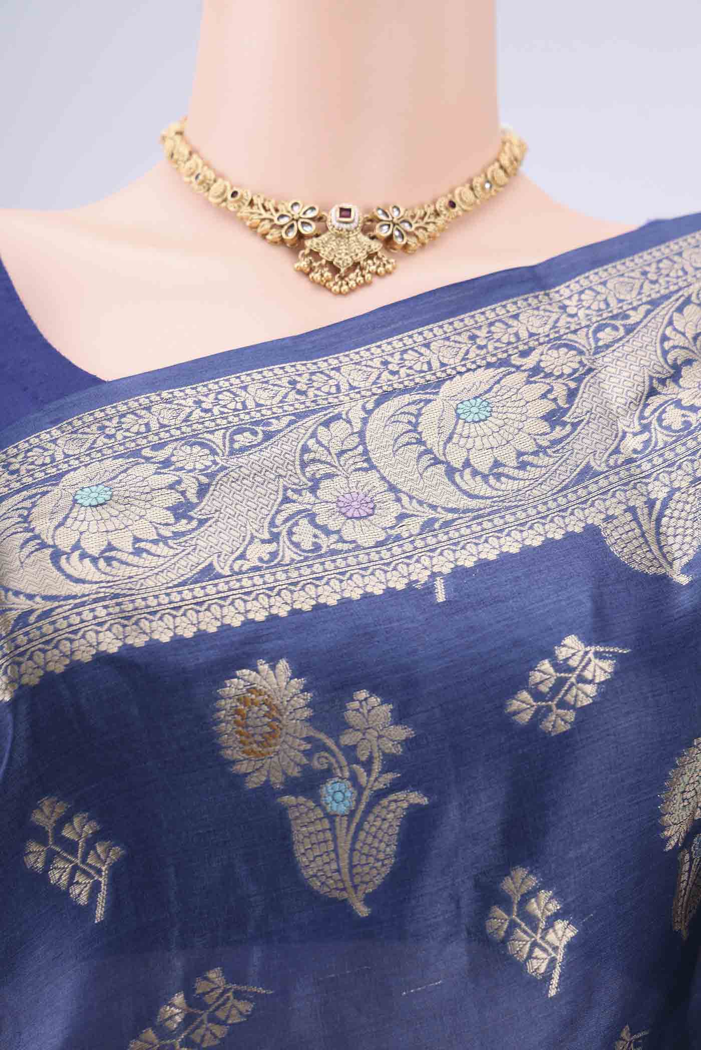 Border image of Blue Banarasi Tussar Silk Saree with Zari And Thread Butta on the body and Zari And Thread Border. 