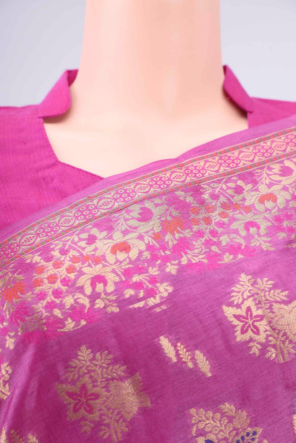 Border image of Magenta Banarasi Tussar Silk Saree with Zari Brocade on the body and Zari And Thread Border. 
