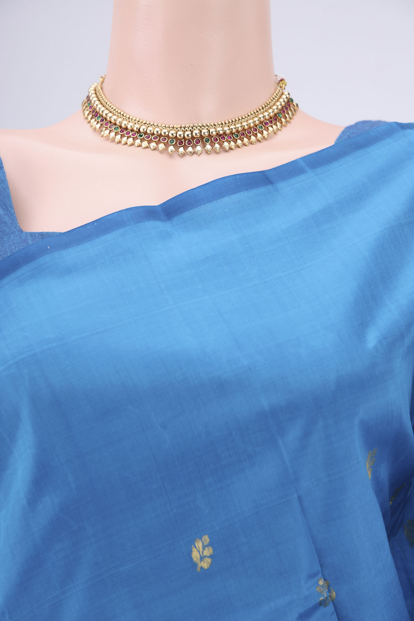 Border image of Blue Kanjivaram Silk Saree with Zari Butta on the body and One Side Border. 