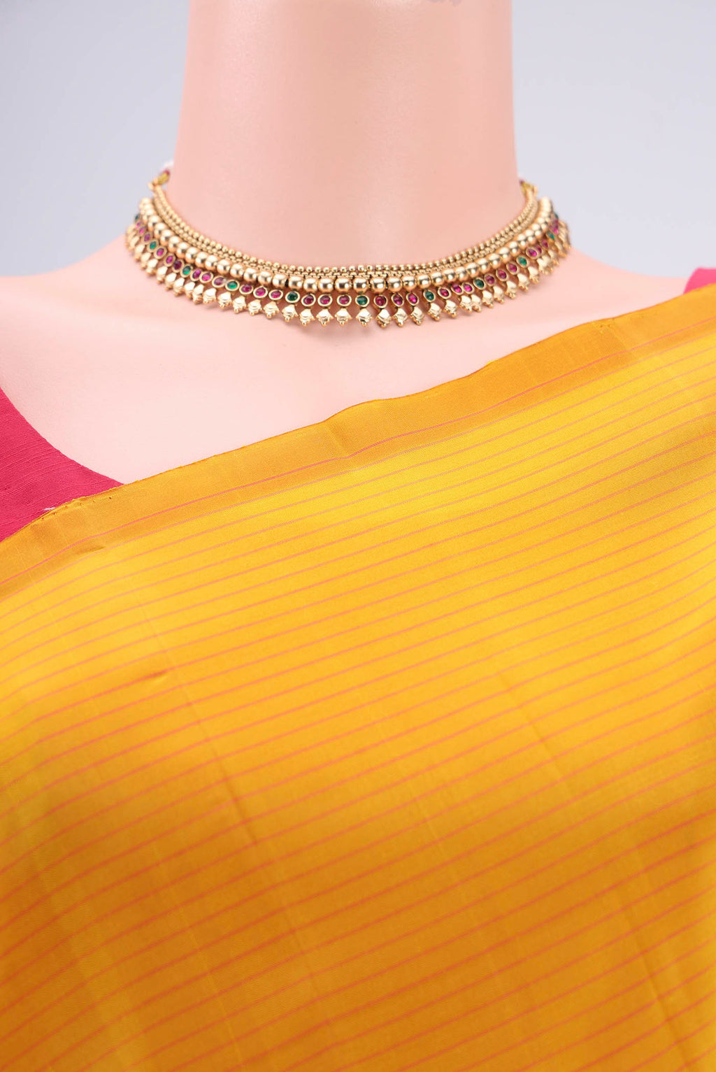 Border image of Mustard Kanjivaram Silk Saree with Stripes on the body and One Side Border. 