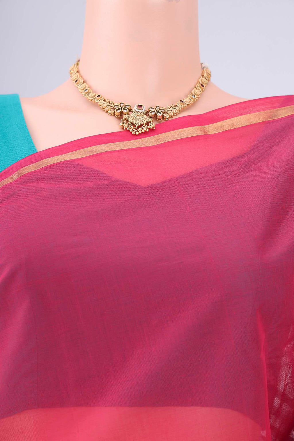 Border image of Rani Pink Kanchi Cotton Saree with Stripes on the body and Thin Zari Line. 