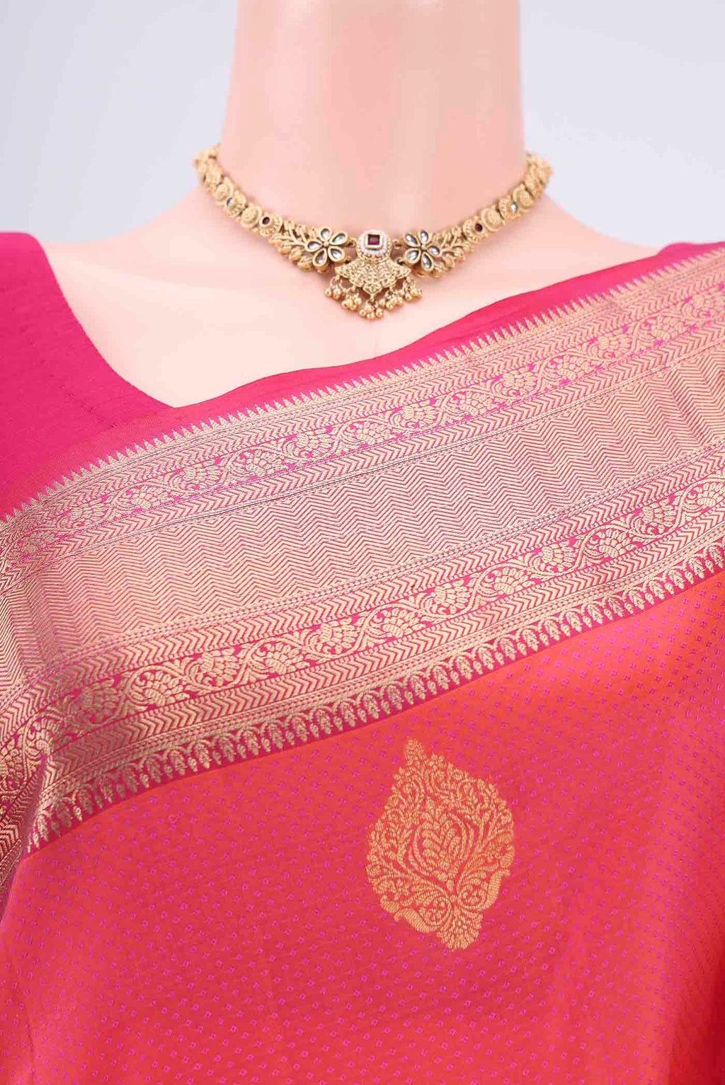 Border image of Pink Soft Silk Saree with Zari Butta on the body and Zari Border. 