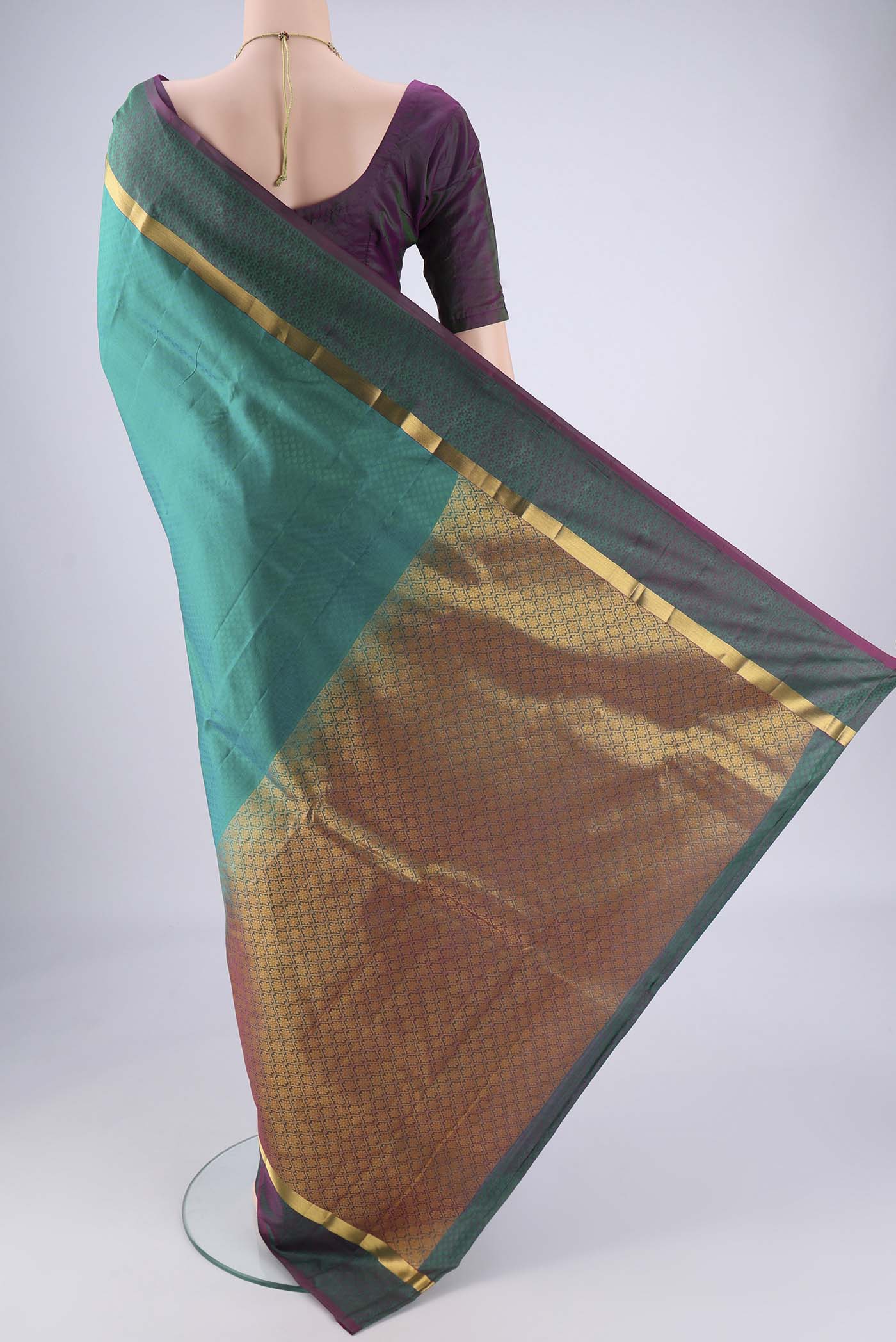 Flat view of Sea Green Nangavalli Silk [ Salem ] Saree with Jacquard design on the body and Plain Border. 