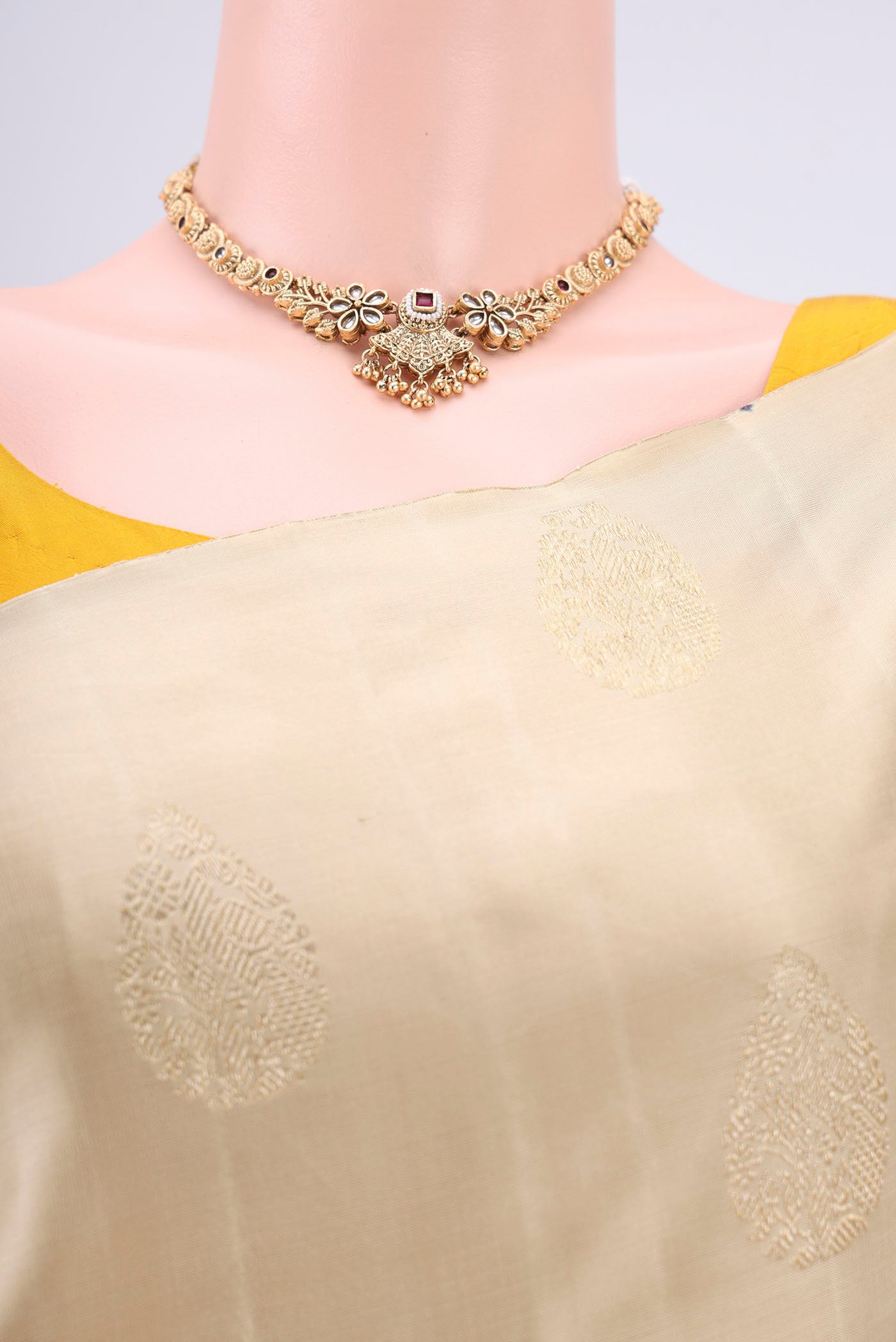 Border image of Cream Dual Tone Kanchipuram Silk Saree with Plain Body and Plain Border. 