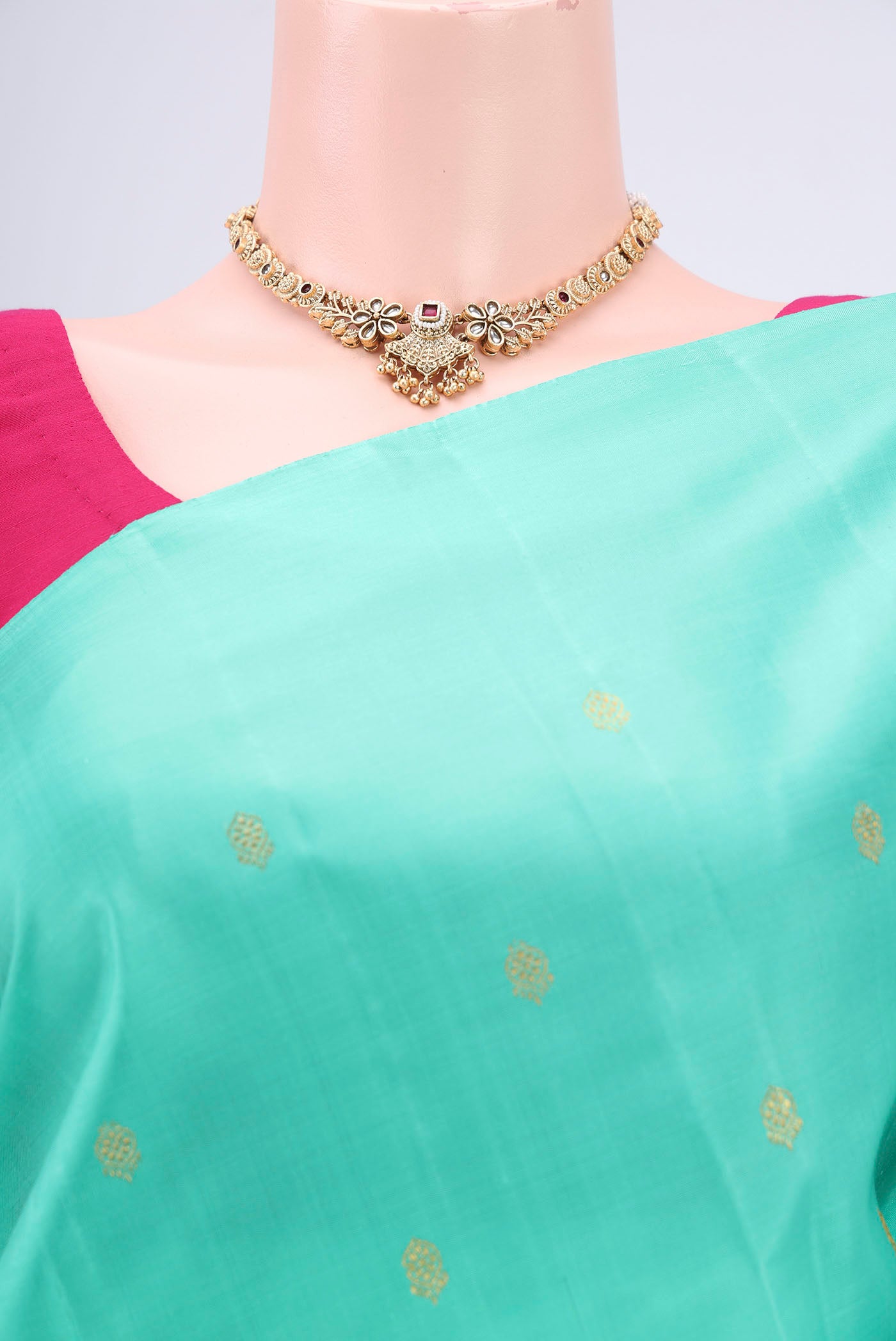 Border image of Sky Blue Dual Tone Kanchipuram Silk Saree with Zari Butta on the body and Attached Border. 