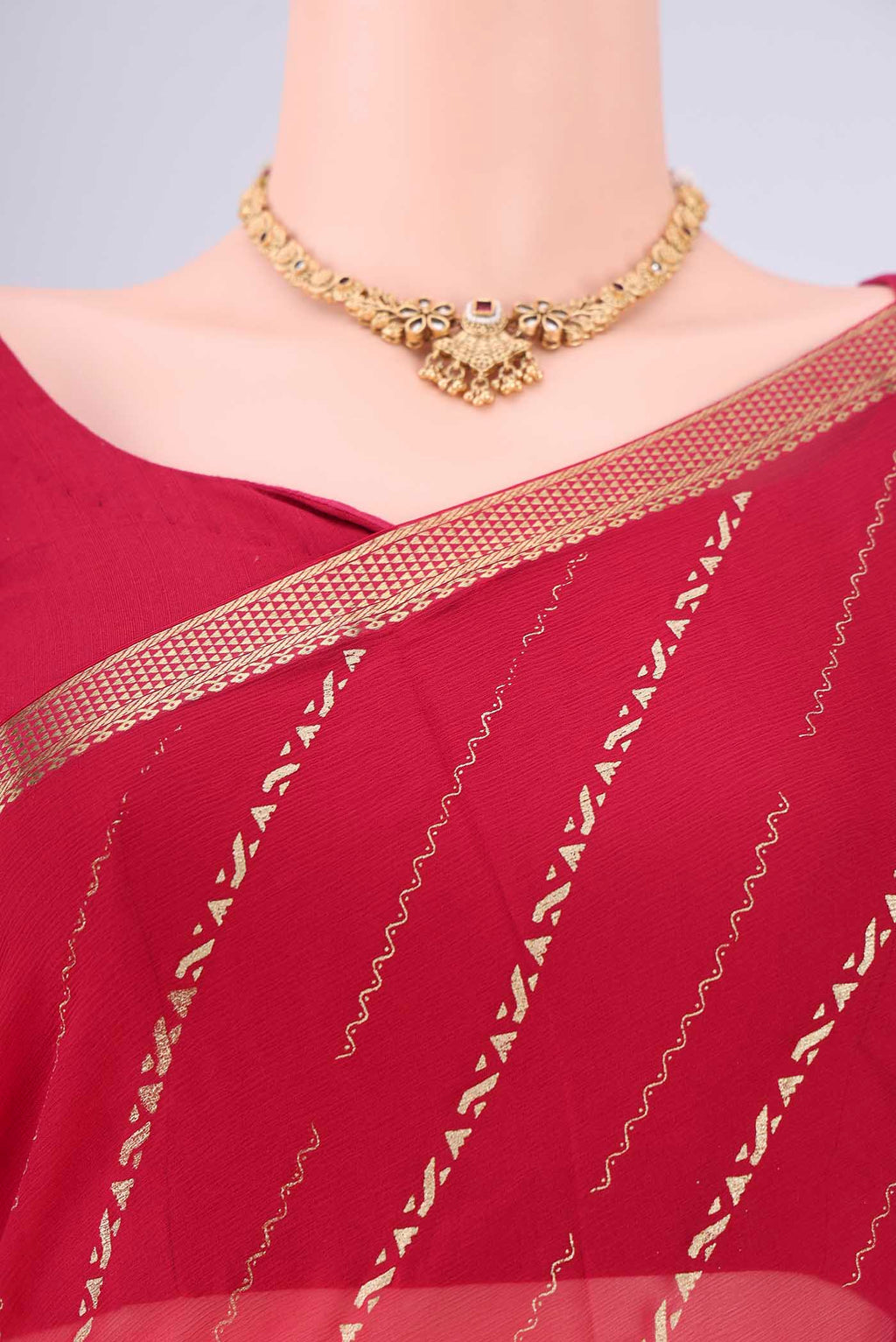 Border image of Dark Pink Mysore Chiffon Saree with Stripes on the body and Zari Border. 