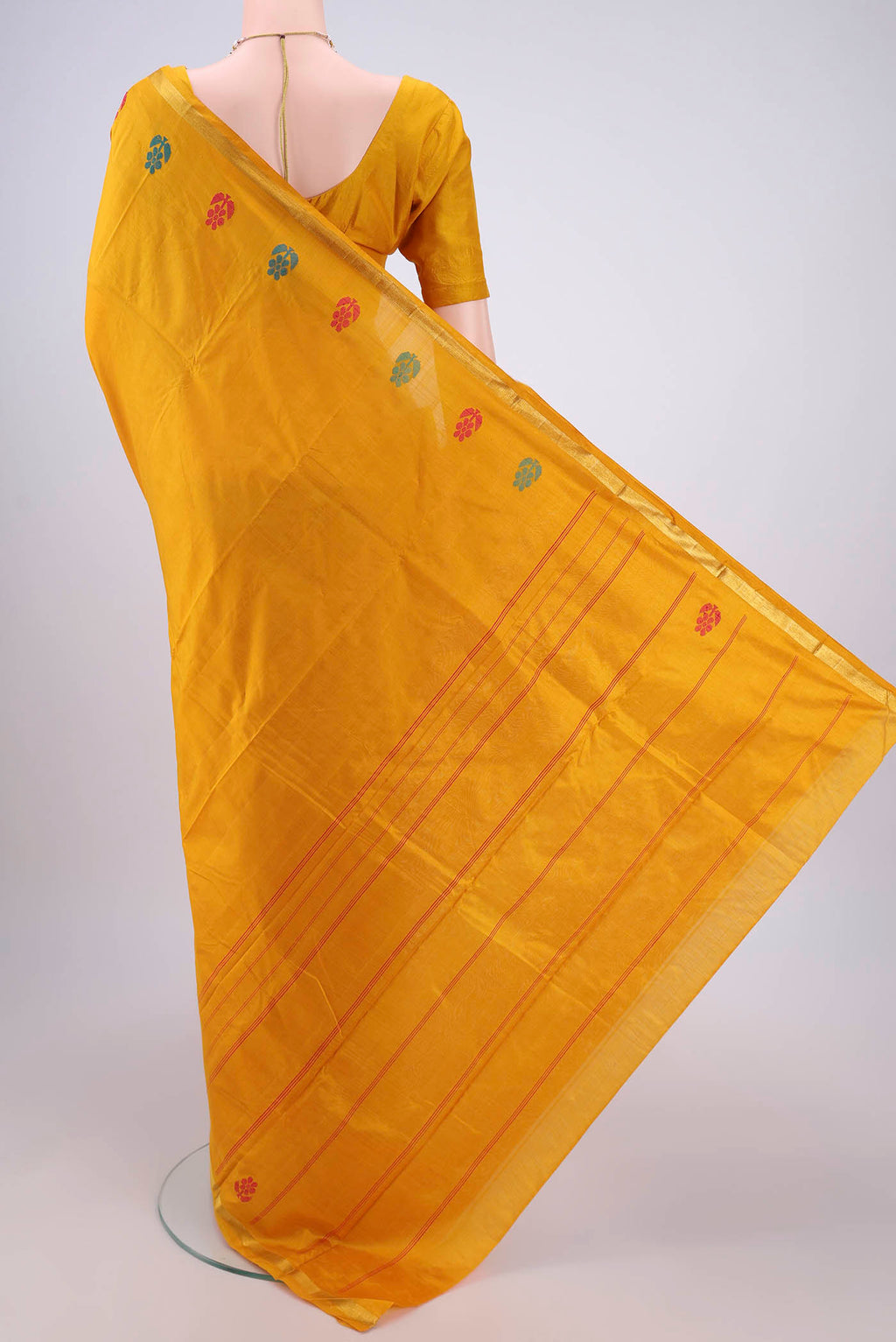 Flat view of Mustard Kanchipuram Silk Saree with Plain Body and Zari And Thread Border. 