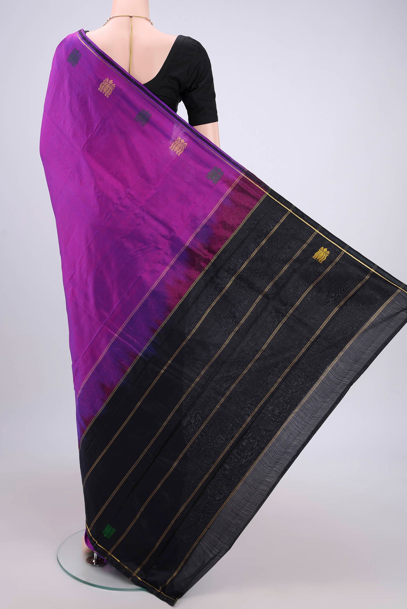 Flat view of Purple Dual Tone Kanchipuram Silk Saree with Plain Body and Zari And Thread Border. 