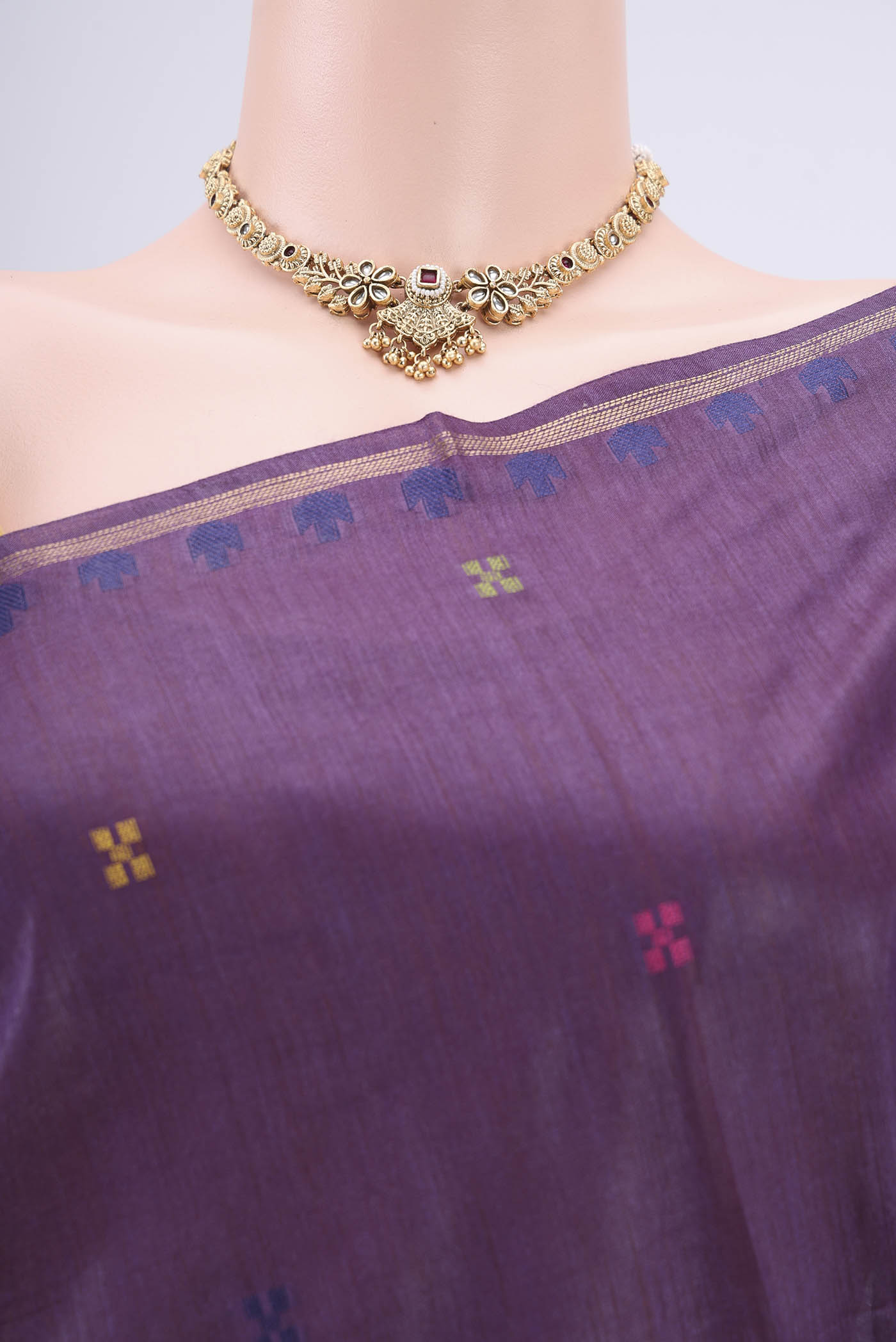Border image of Purple Tussar Silk Saree with Jamdani on the body and Zari Border. 
