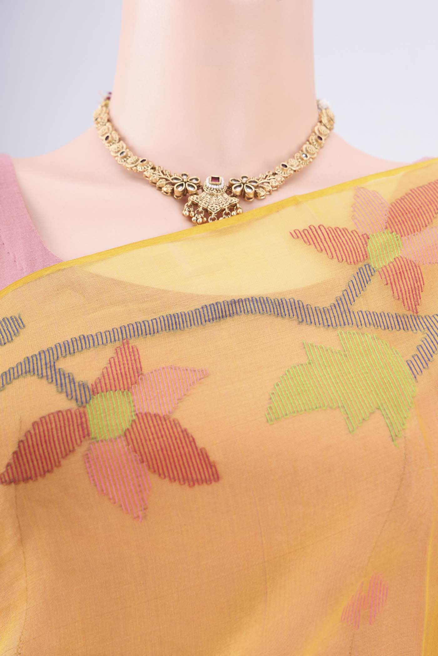 Border image of Yellow Kora Silk Saree with Jamdani on the body and Plain Border. 