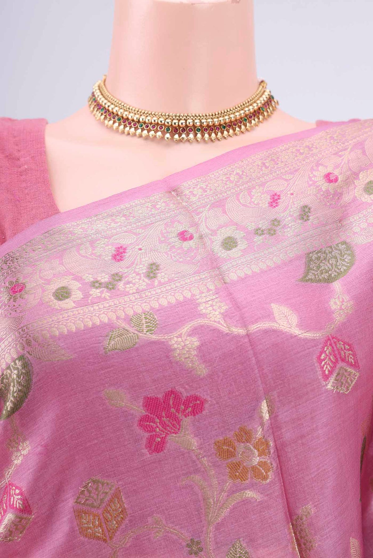 Border image of Rose pink Banarasi Tussar Silk Saree with Zari Brocade on the body and Zari And Thread Border. 