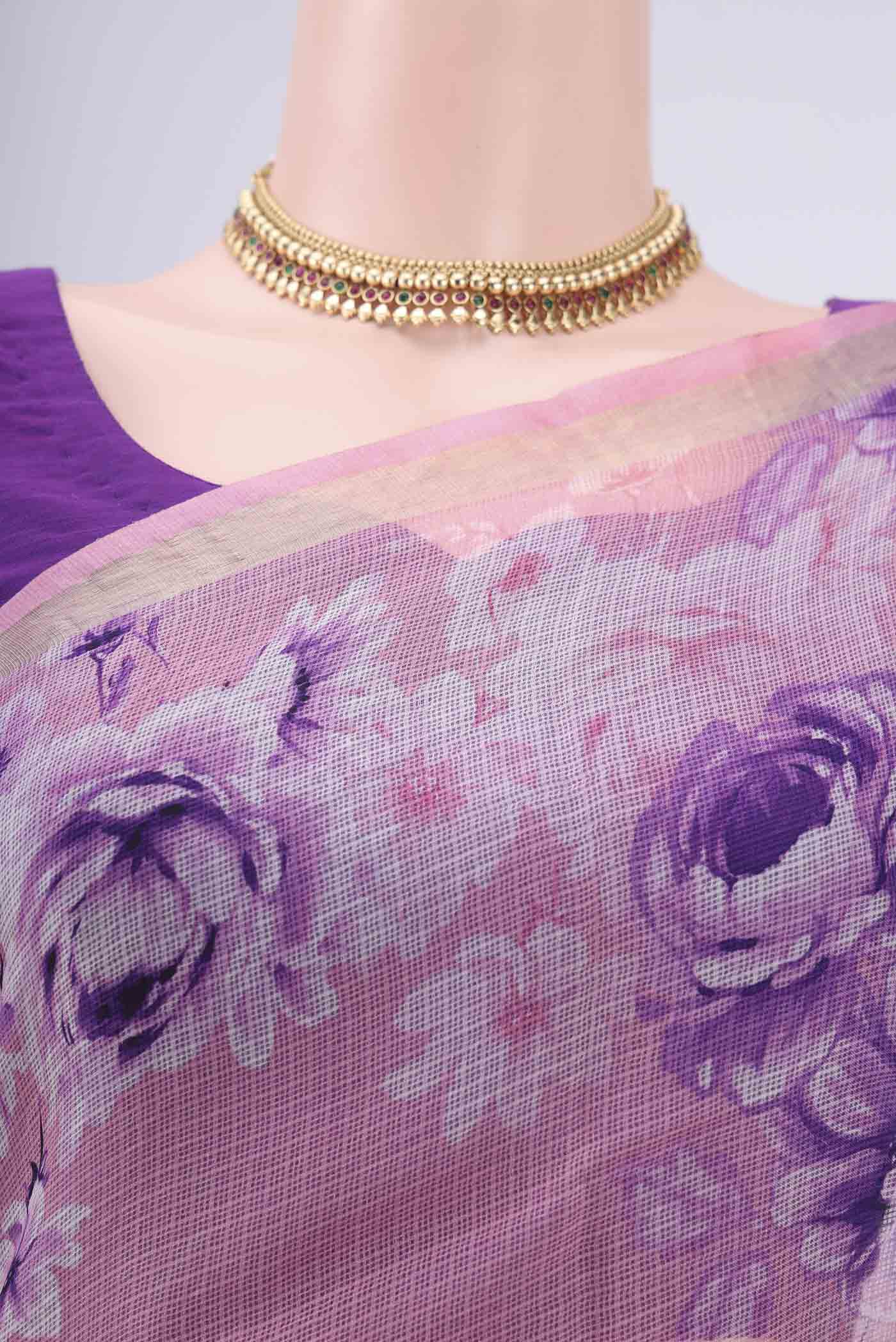 Border image of Rose pink Kota Silk Saree with Floral Print on the body and Zari Border. 