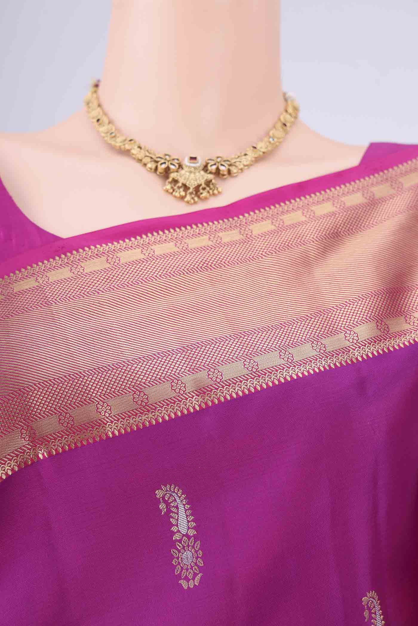 Border image of Magenta Dual Tone Soft Silk Saree with Zari Brocade on the body and Zari Border. 