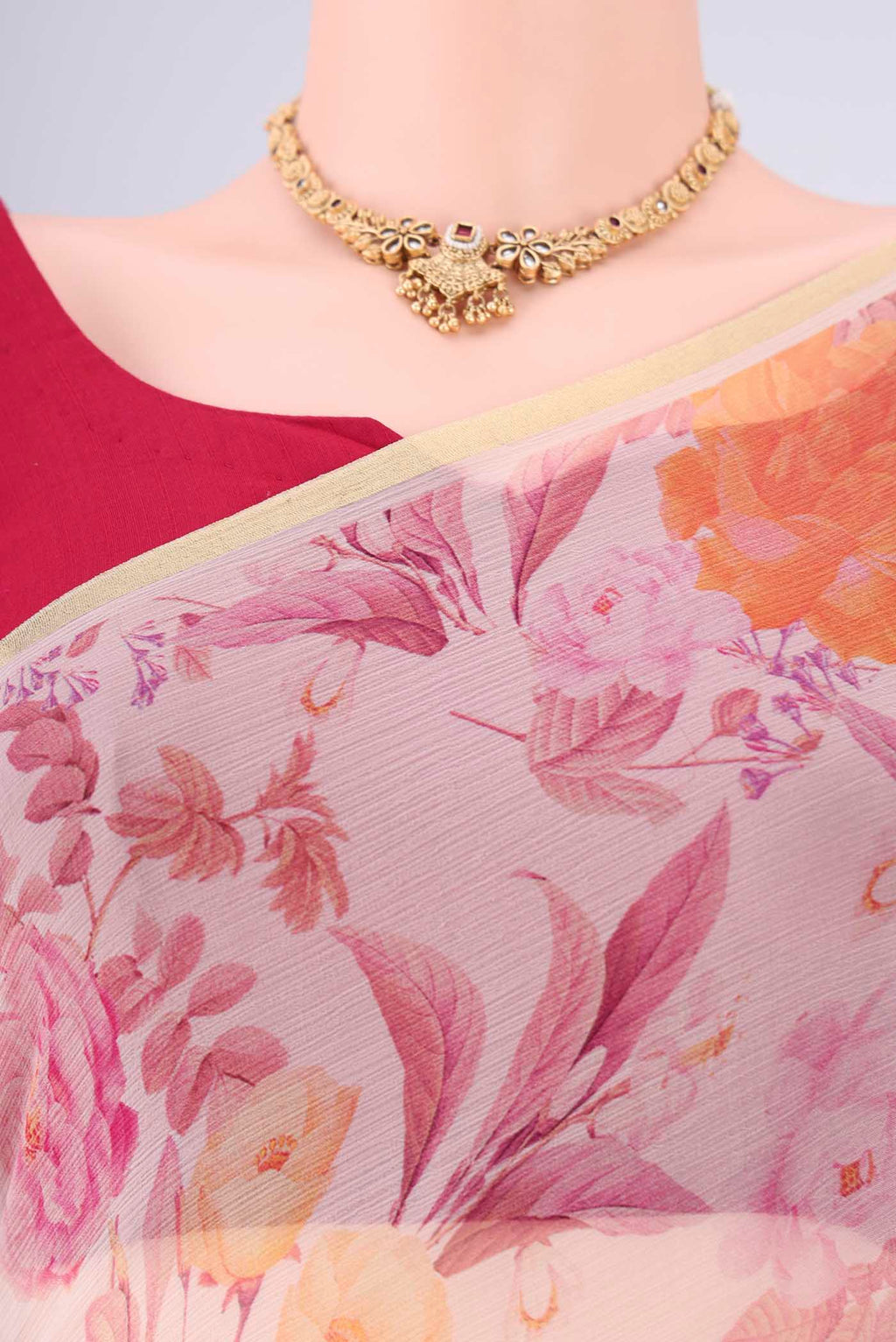 Border image of Off White Mysore Chiffon Saree with Floral Print on the body and Thin Zari Line. 