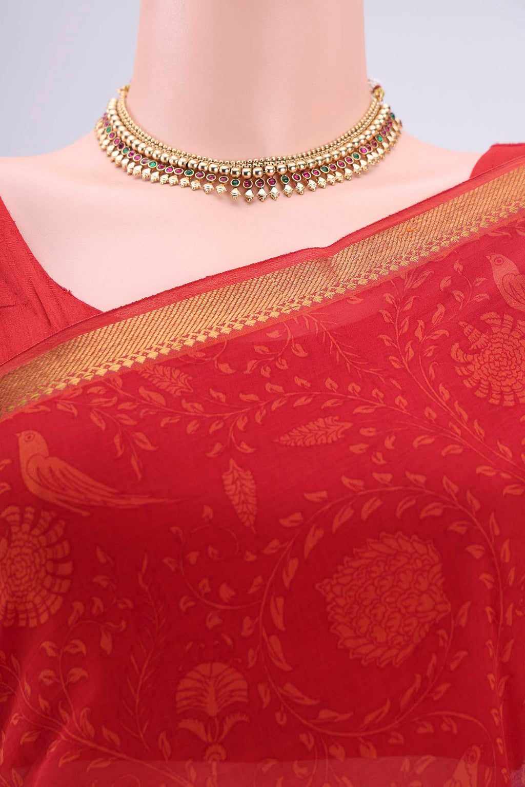 Border image of Red Mangalagiri Cotton Saree with Printed design on the body and Zari Border. 