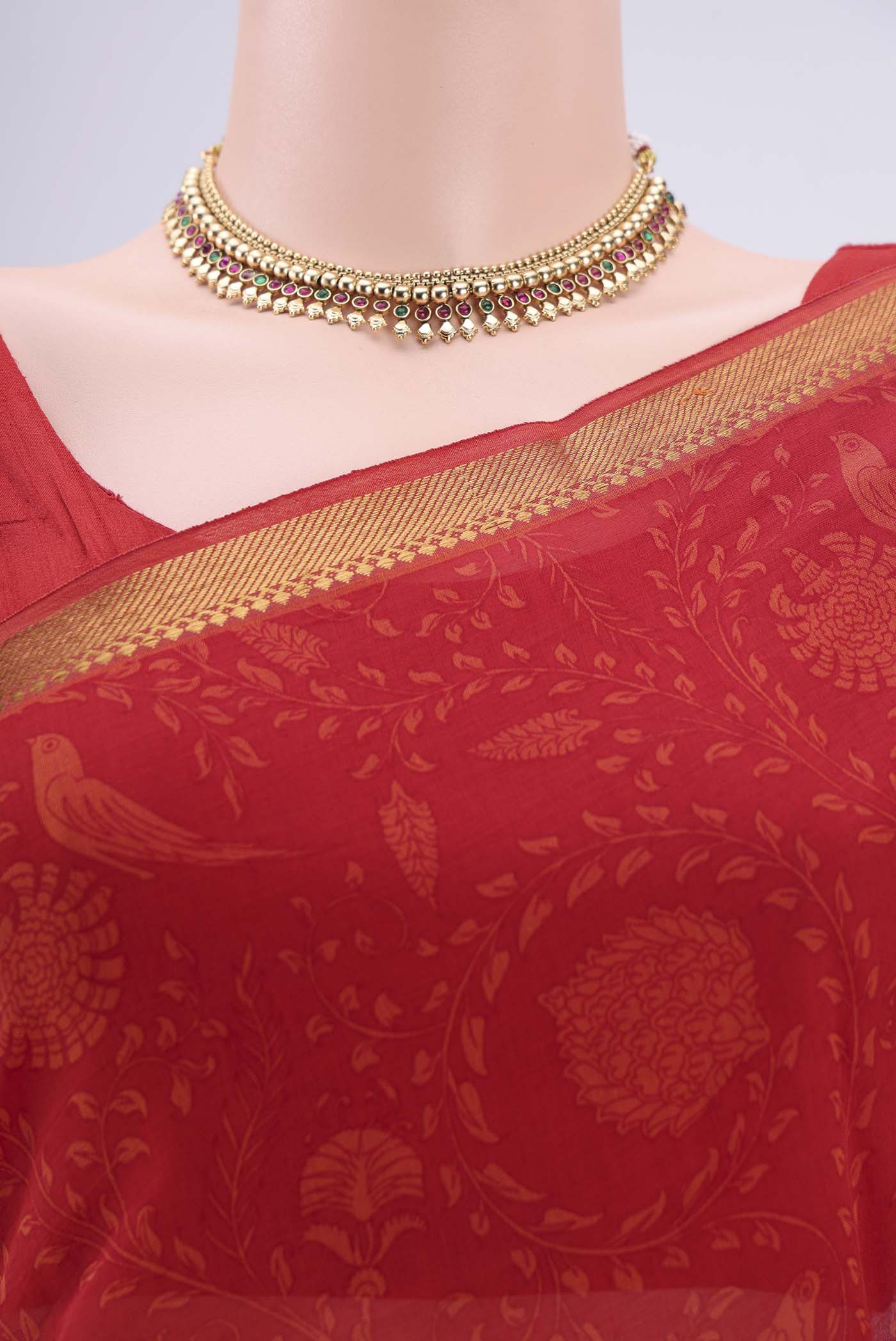 Border image of Red Mangalagiri Cotton Saree with Printed design on the body and Zari Border. 