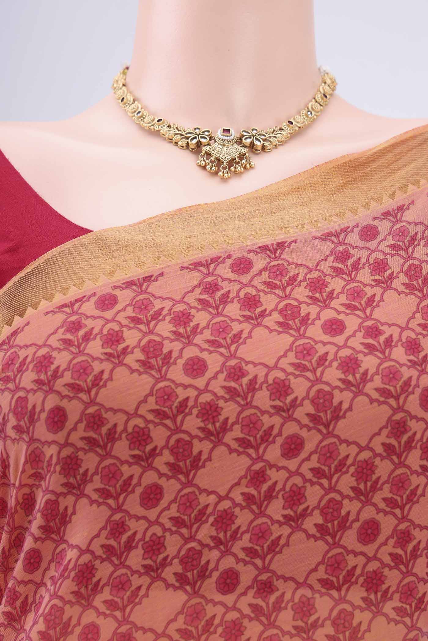 Border image of Salmon Mangalagiri Cotton Saree with Printed design on the body and Zari Border. 