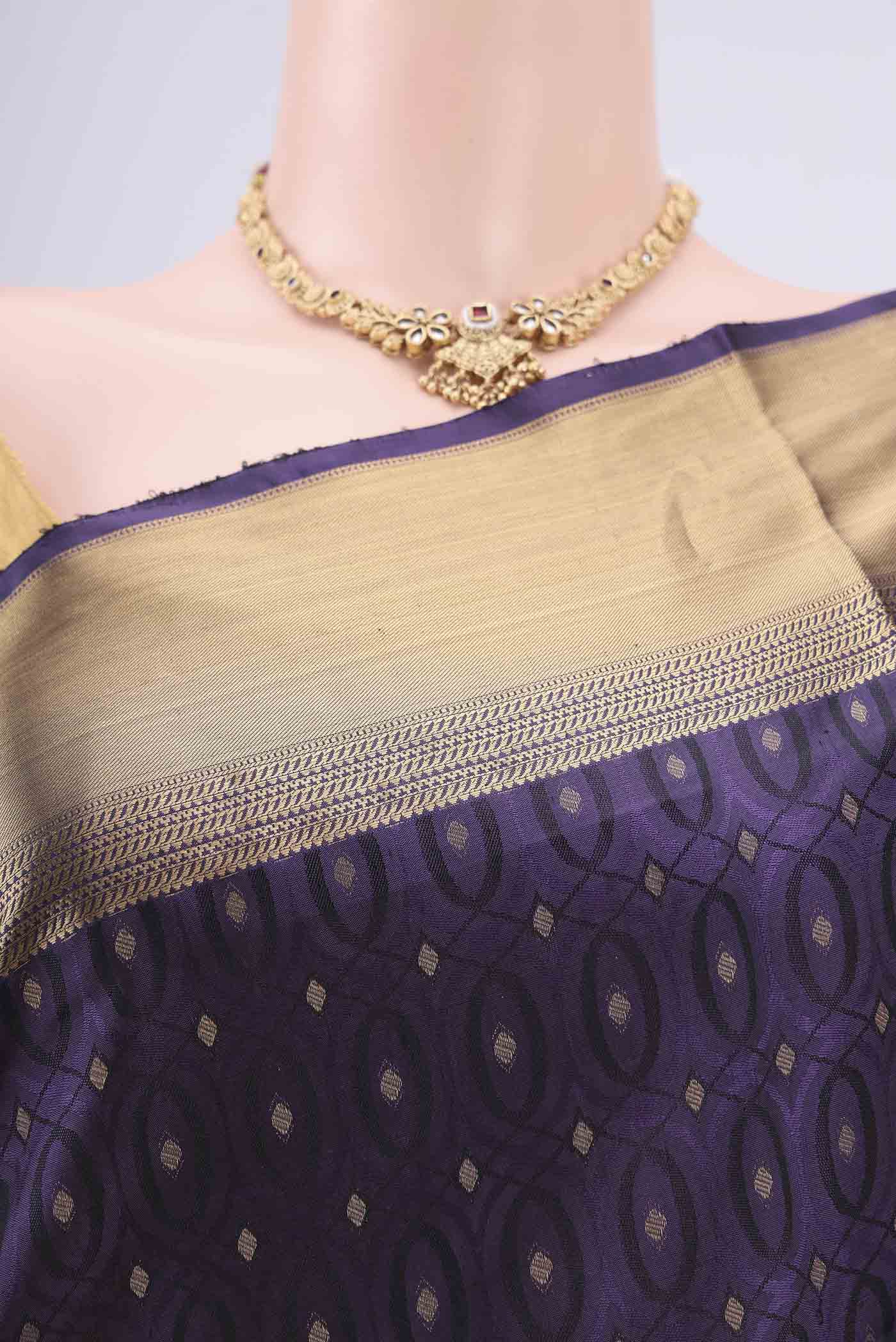 Border image of Purple Baluchari Silk Saree with Jacquard With Zari Butta on the body and Zari Border. 
