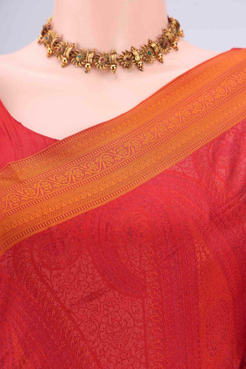 Border image of Red Soft Silk Saree with Jacquard design on the body and Thread Border. 