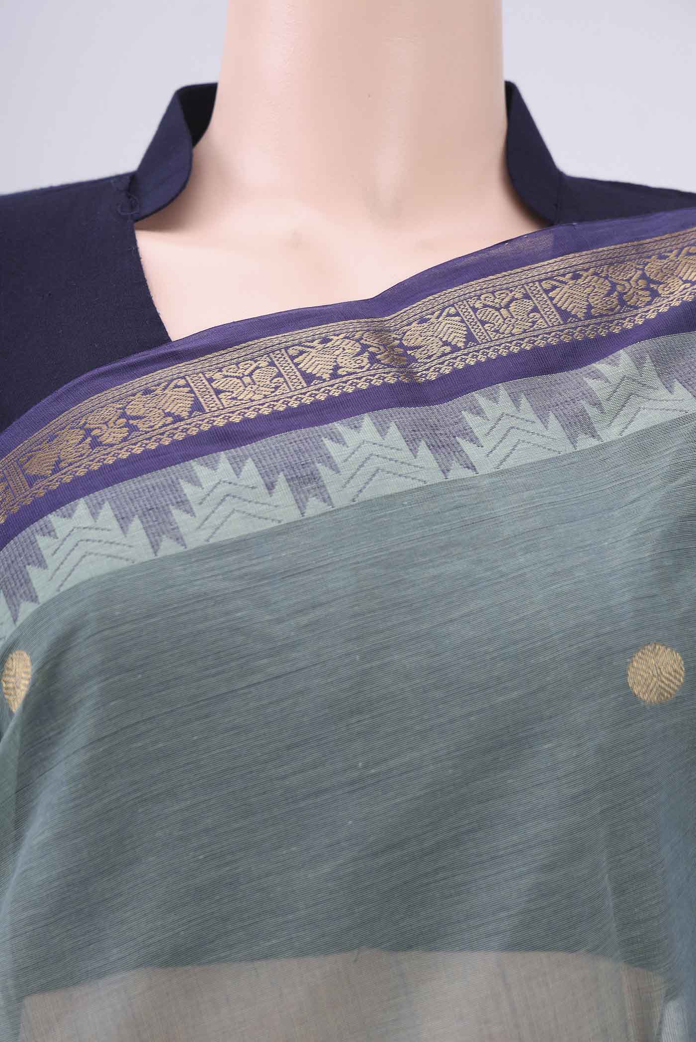 Border image of Davys Grey Kanchi Cotton Saree with Zari Butta on the body and Zari Border. 