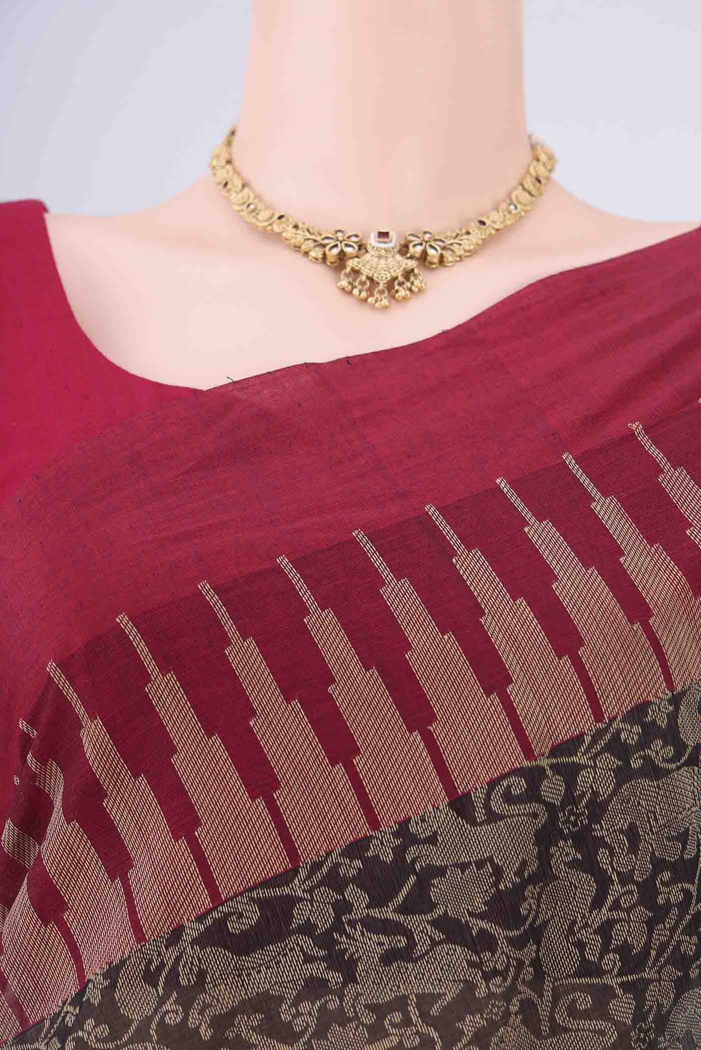 Border image of Black Kanchi Cotton Saree with Animal Print on the body and Zari Border. 